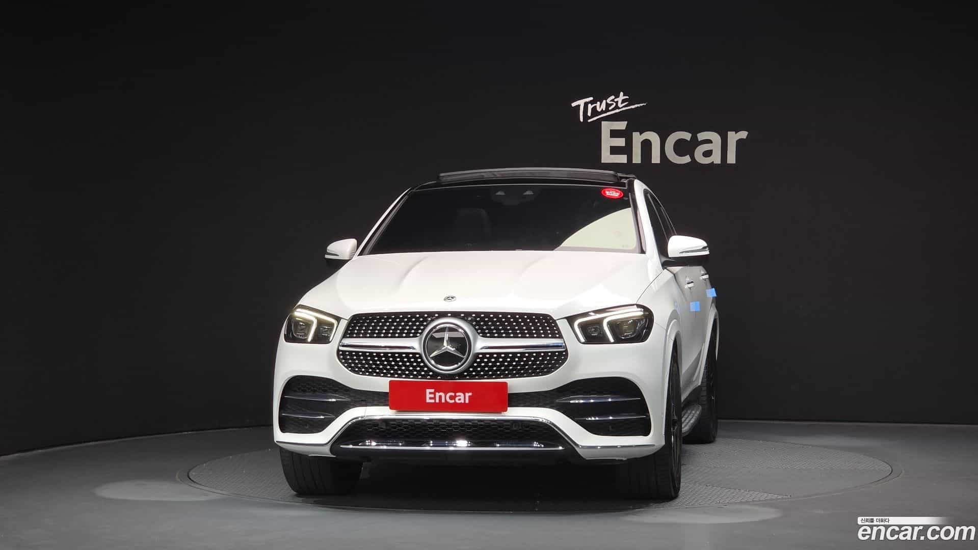 GLE-Class Mercedes-Benz 2021.3-OUTER-003