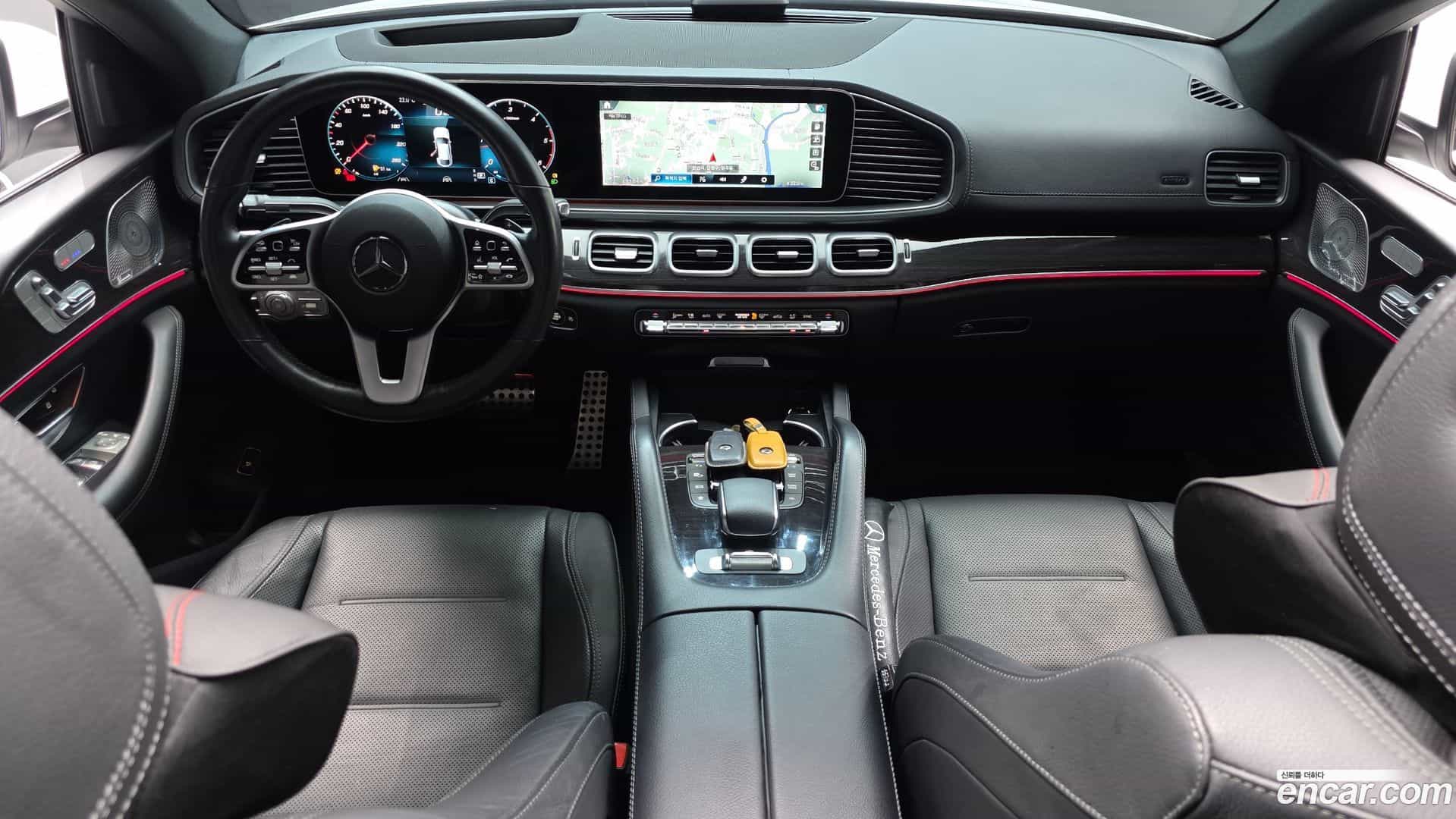 GLE-Class Mercedes-Benz 2021.3-INNER-007