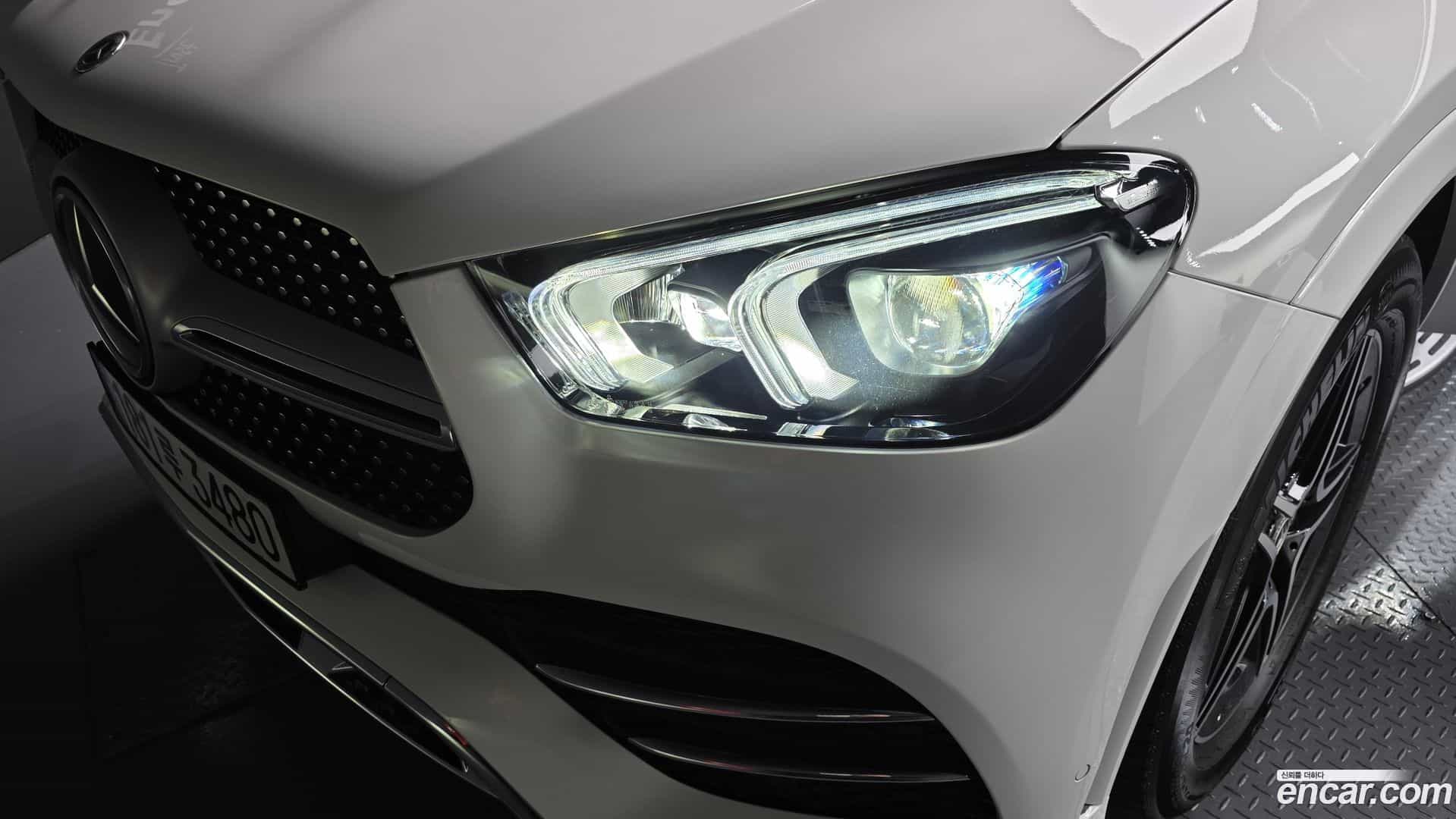GLE-Class Mercedes-Benz 2021.3-OUTER-032