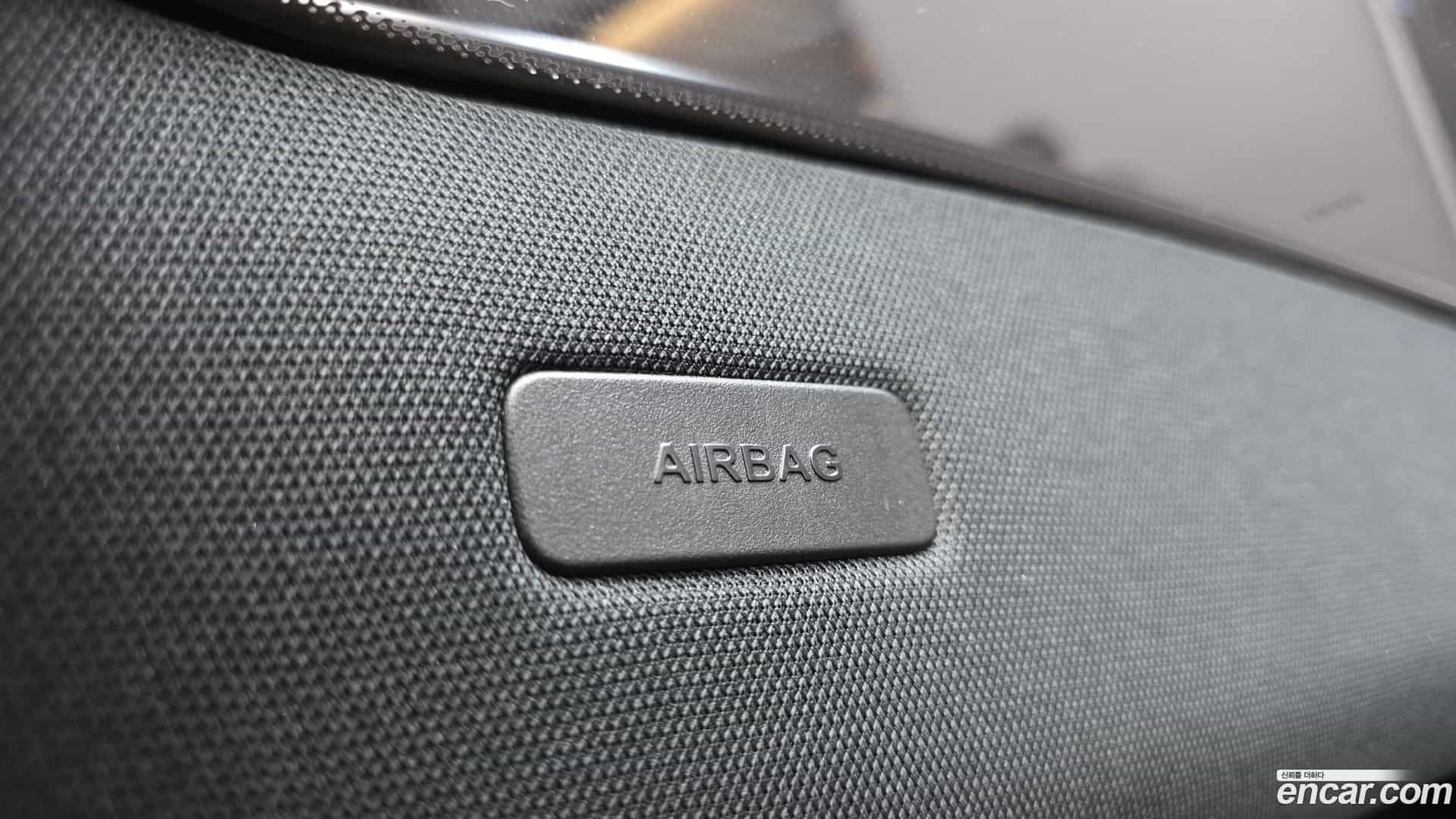 GLE-Class Mercedes-Benz 2021.3-OPTION-043