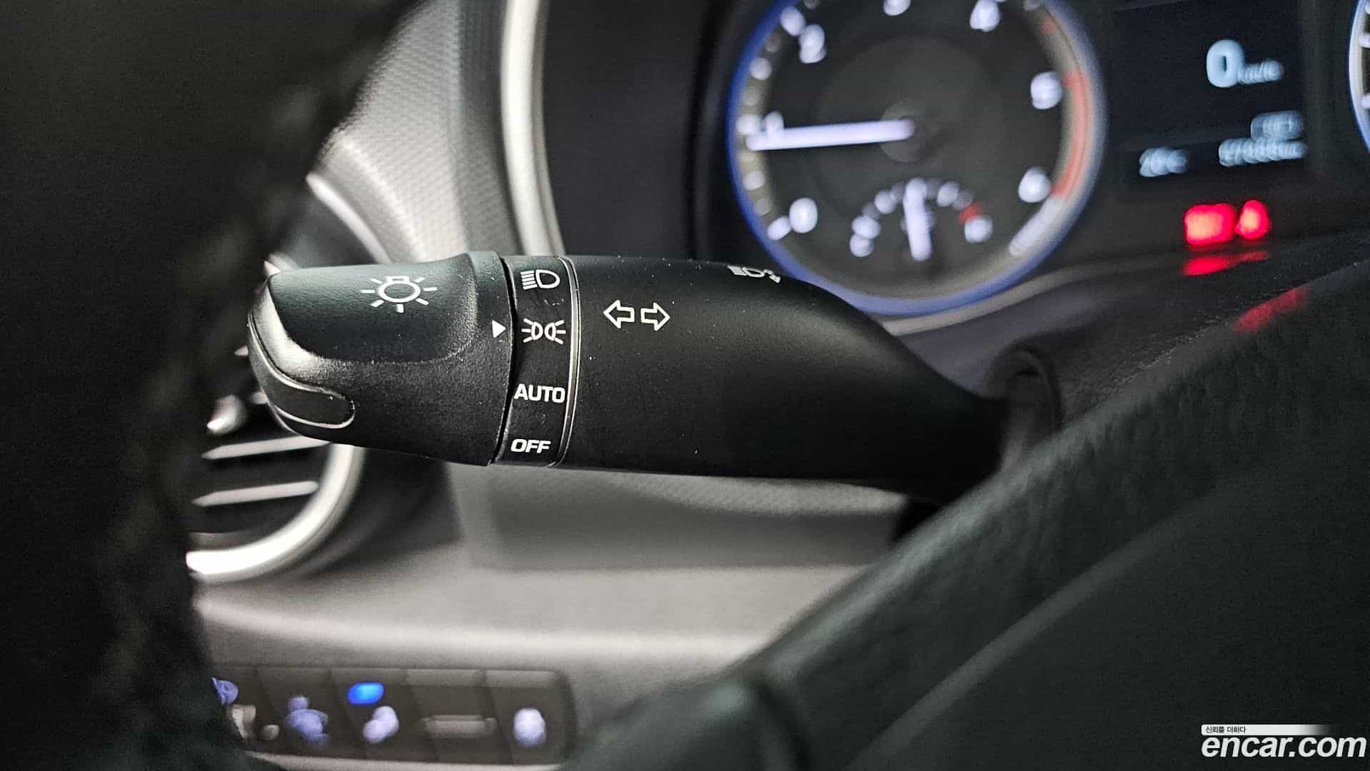 Kona Hyundai 2017.7-OPTION-040