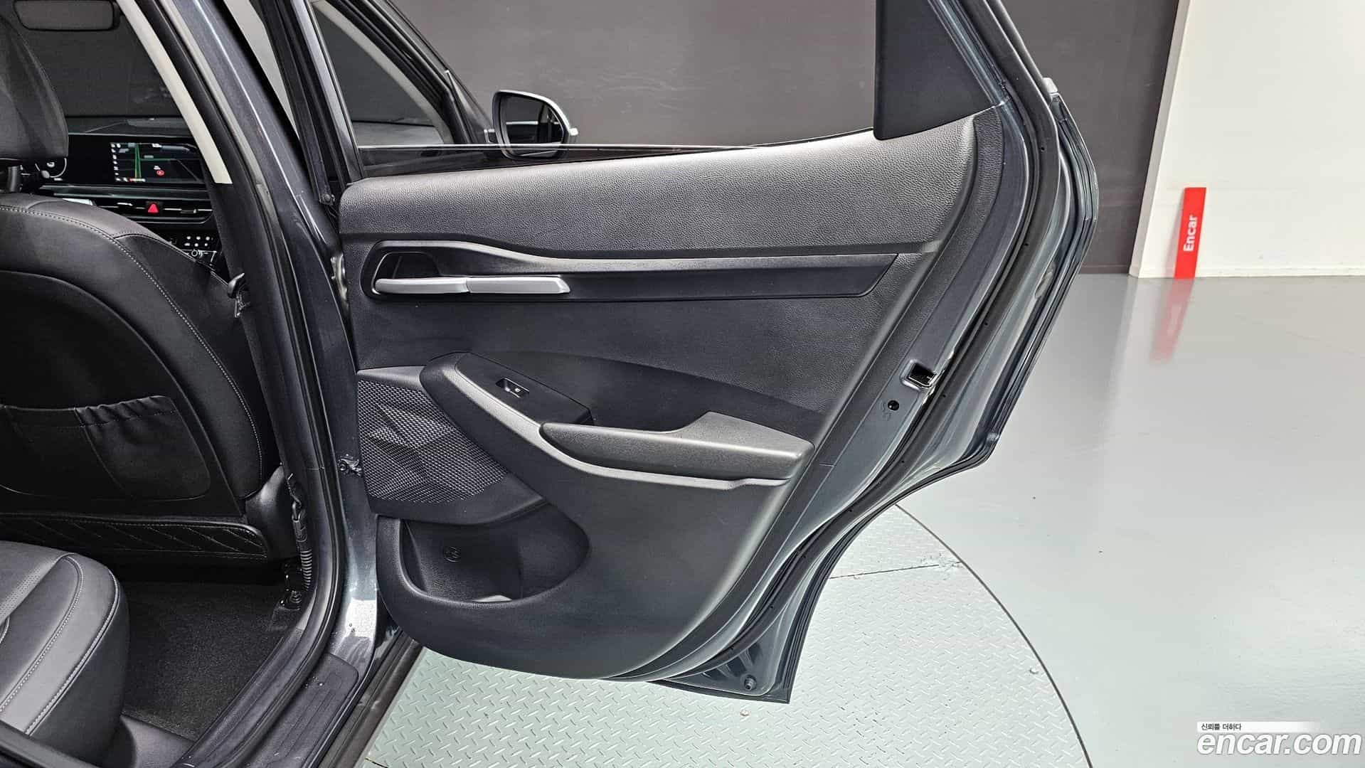 Seltos Kia 2022.9-INNER-035