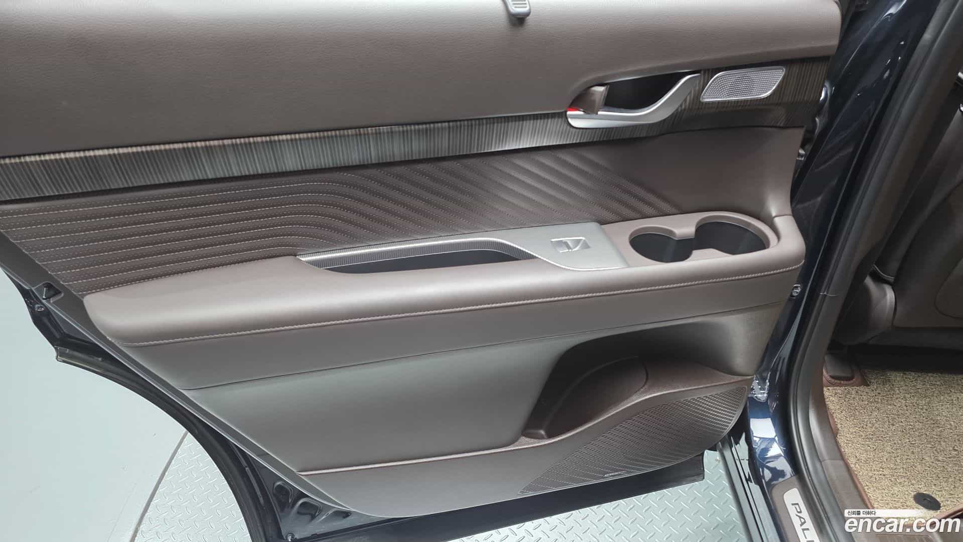 Palisade Hyundai 2023.0-INNER-035