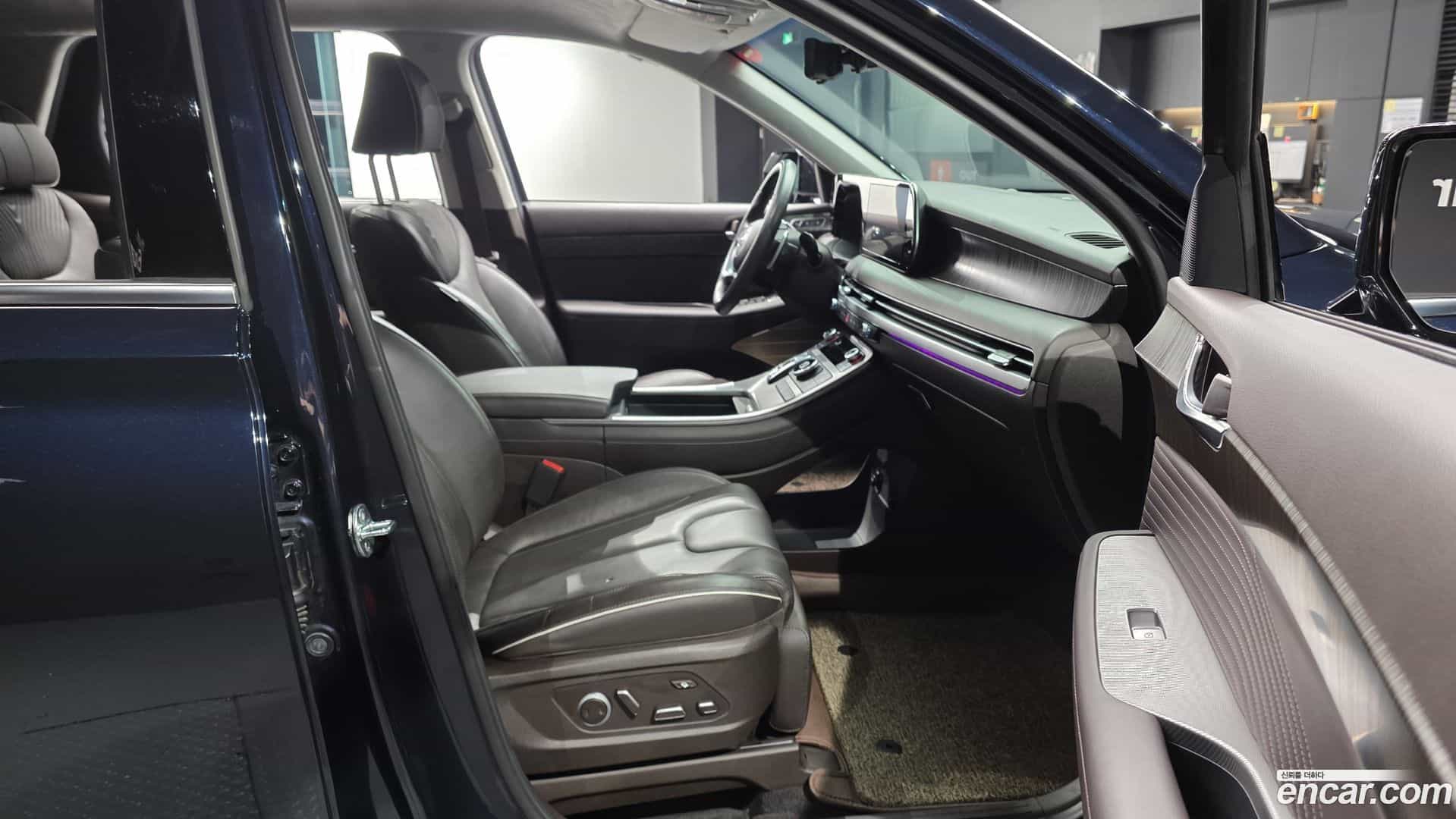 Palisade Hyundai 2023.0-INNER-036