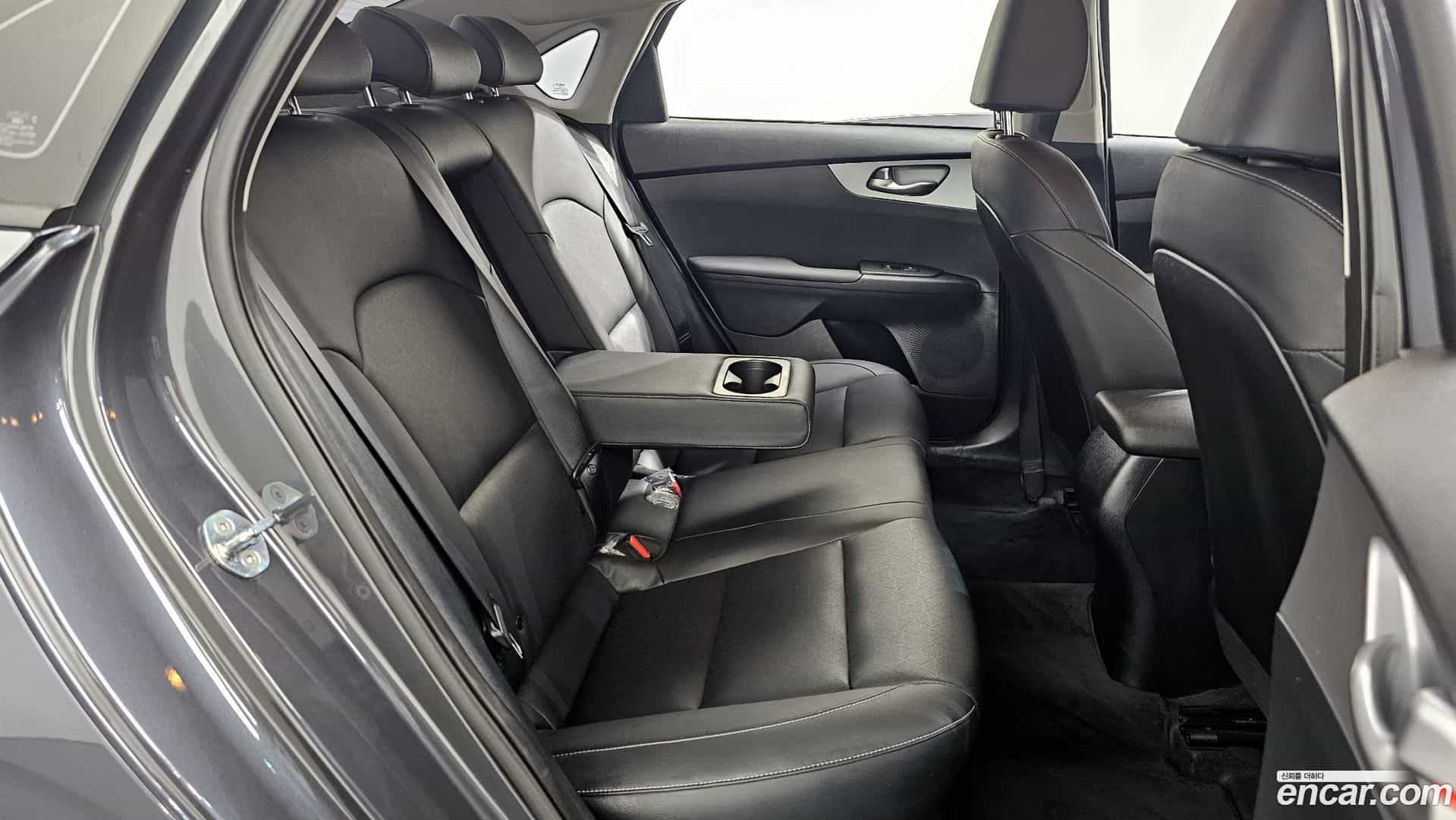 K3 Kia 2021.8-OPTION-016