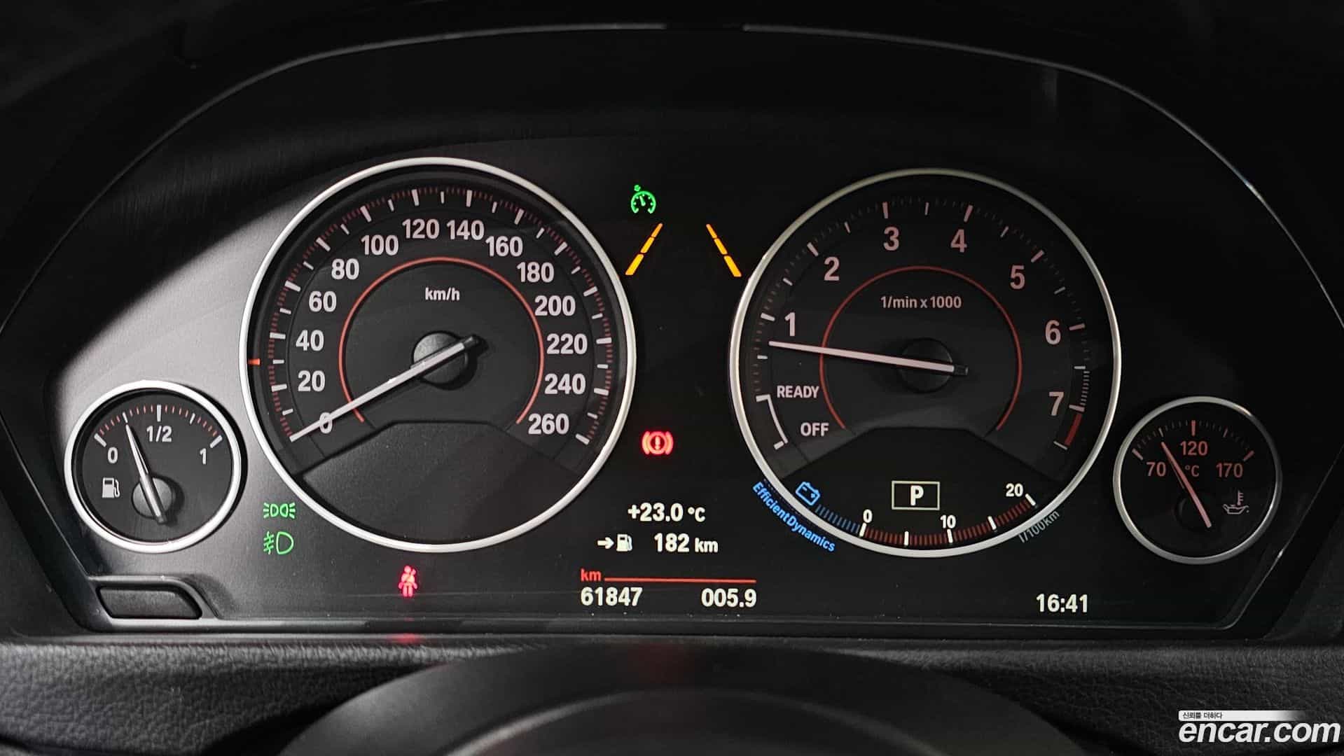 3-Series BMW 2017.5-INNER-008