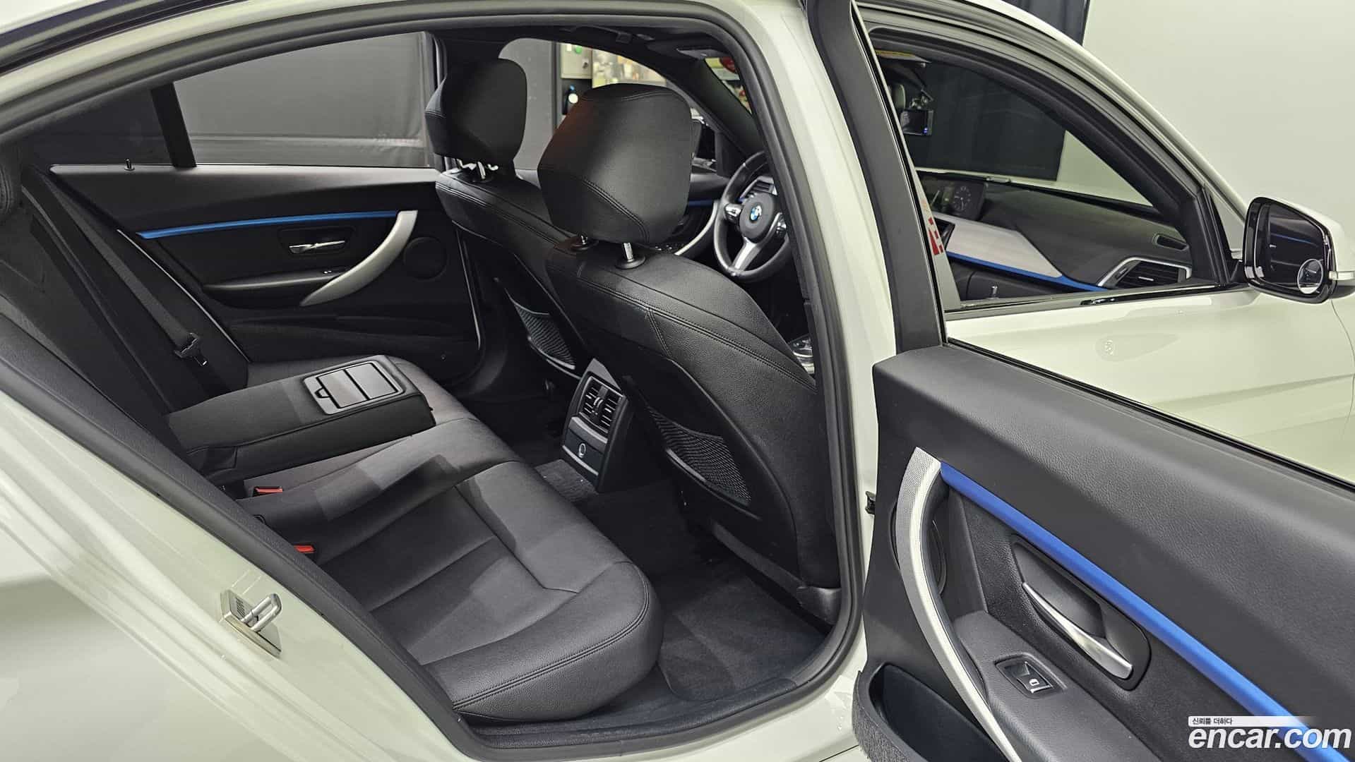 3-Series BMW 2017.5-OPTION-015