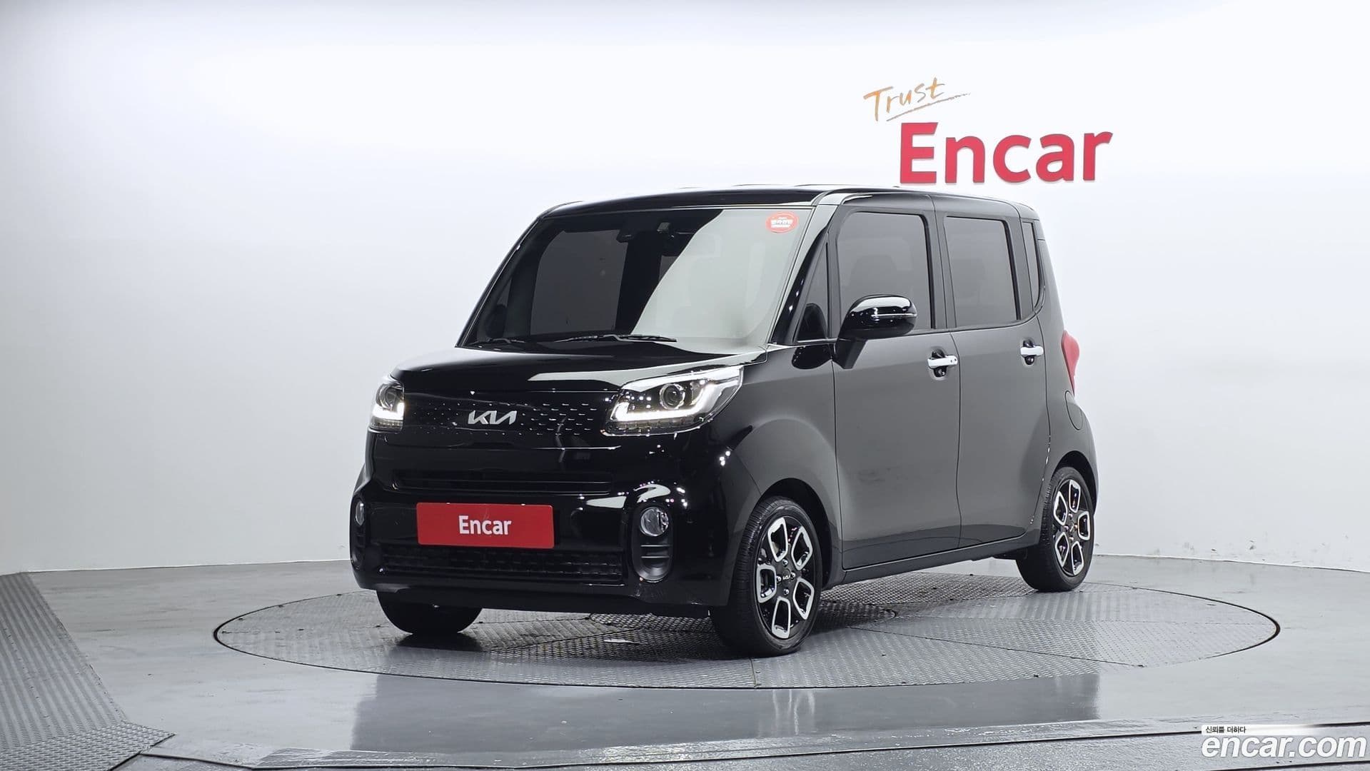 Main__Slider__Photo:RAY Kia 2022.4-0