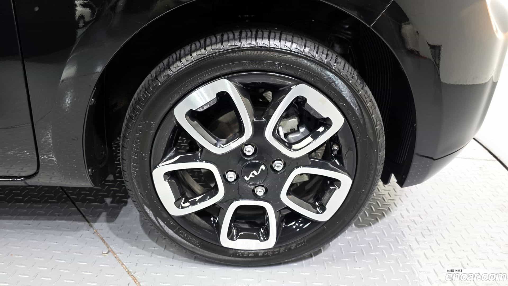 RAY Kia 2022.4-OUTER-031