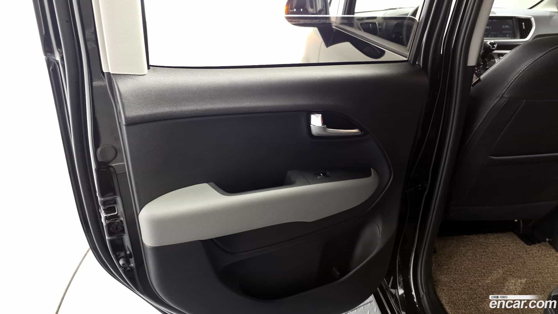 RAY Kia 2022.4-INNER-035