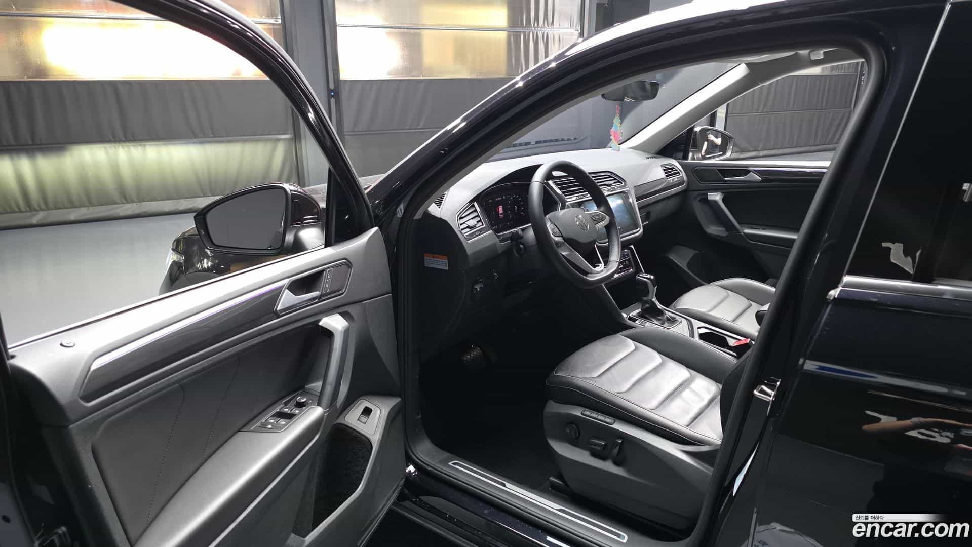 Tiguan Volkswagen 2023.6-INNER-010