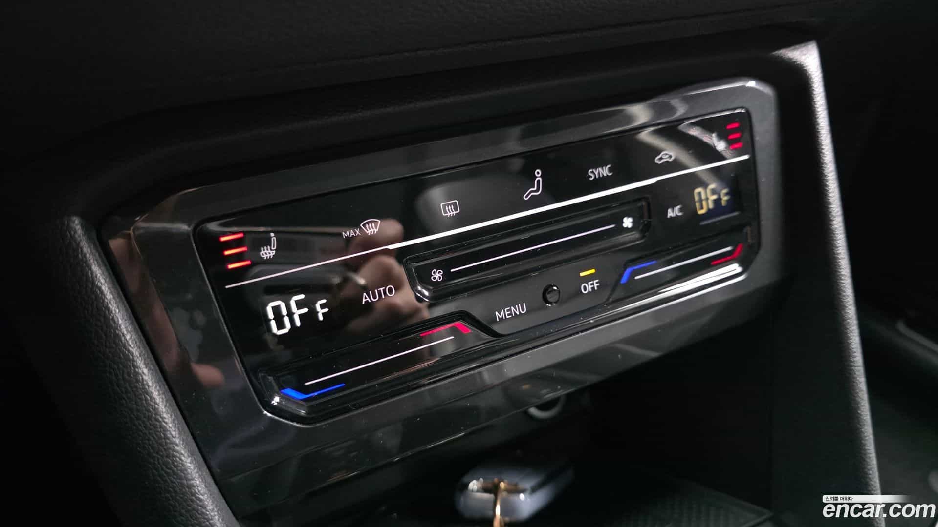 Tiguan Volkswagen 2023.6-OPTION-020