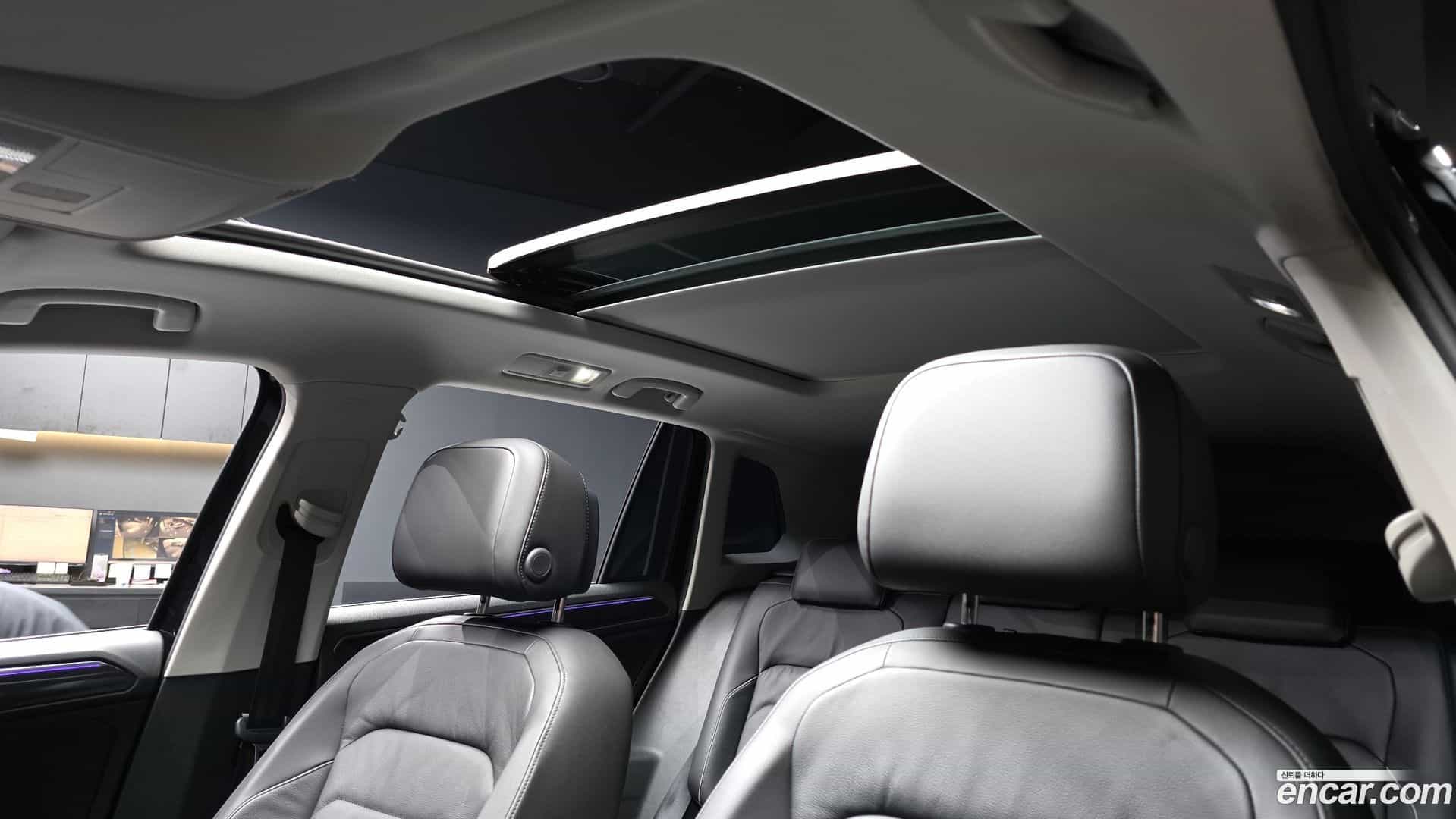 Tiguan Volkswagen 2023.6-OPTION-022