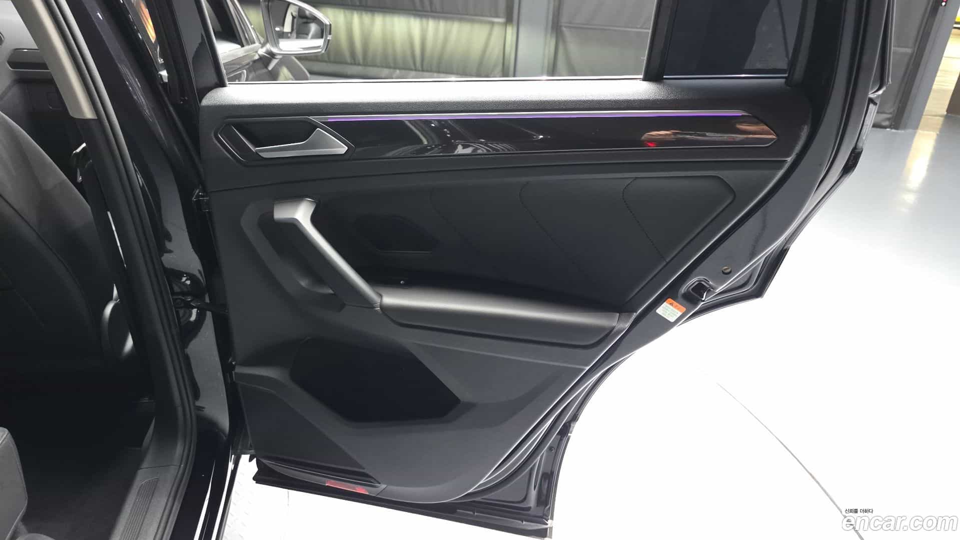 Tiguan Volkswagen 2023.6-INNER-035