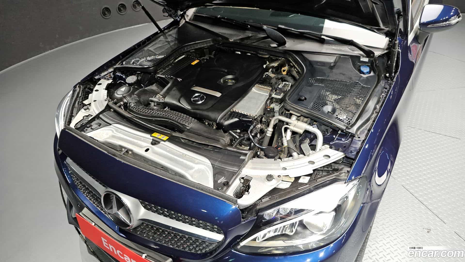C-Class Mercedes-Benz 2017.5-OUTER-006