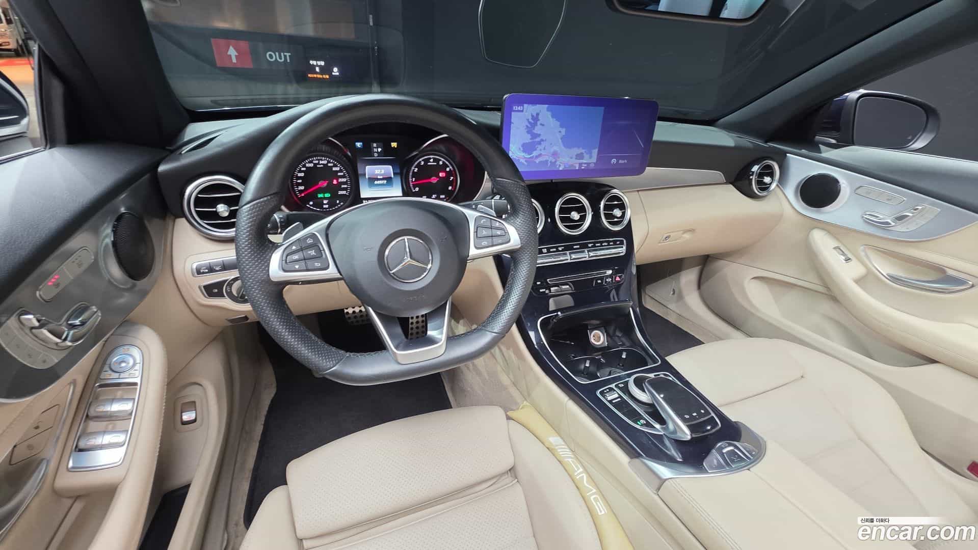 C-Class Mercedes-Benz 2017.5-INNER-007