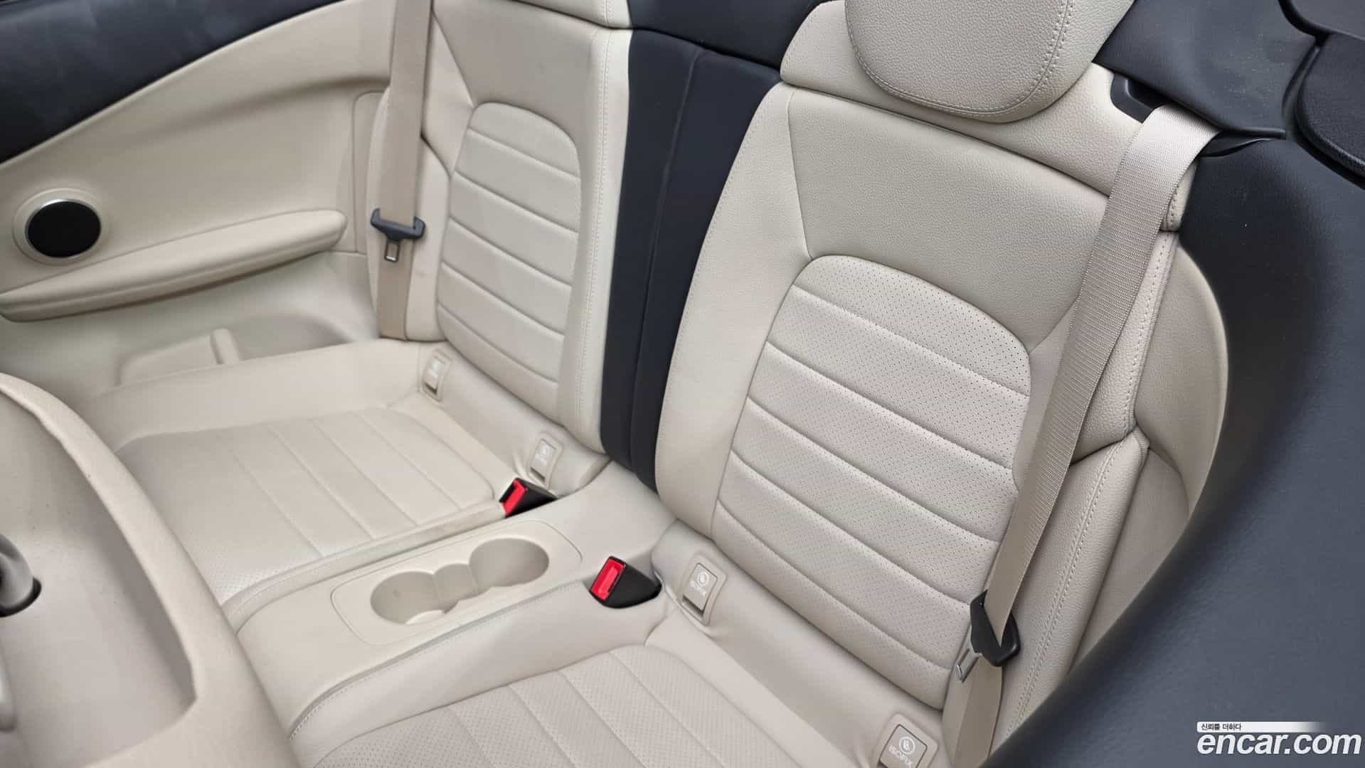C-Class Mercedes-Benz 2017.5-OPTION-016