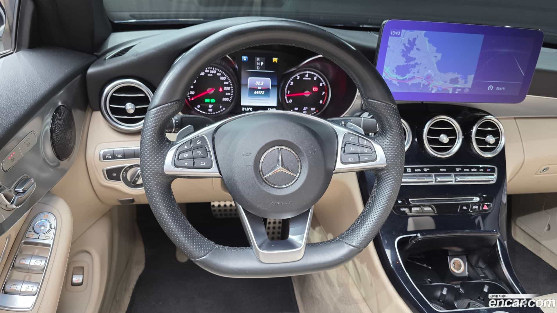 C-Class Mercedes-Benz 2017.5-OPTION-017