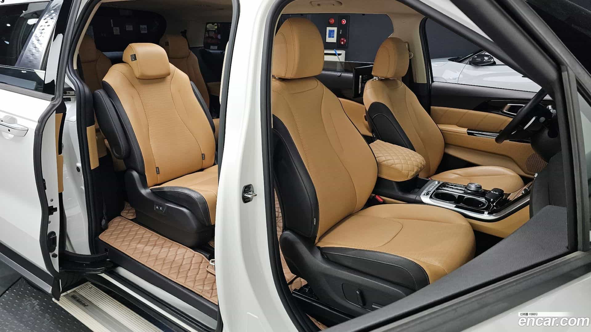 Canival Kia 2020.9-OPTION-015