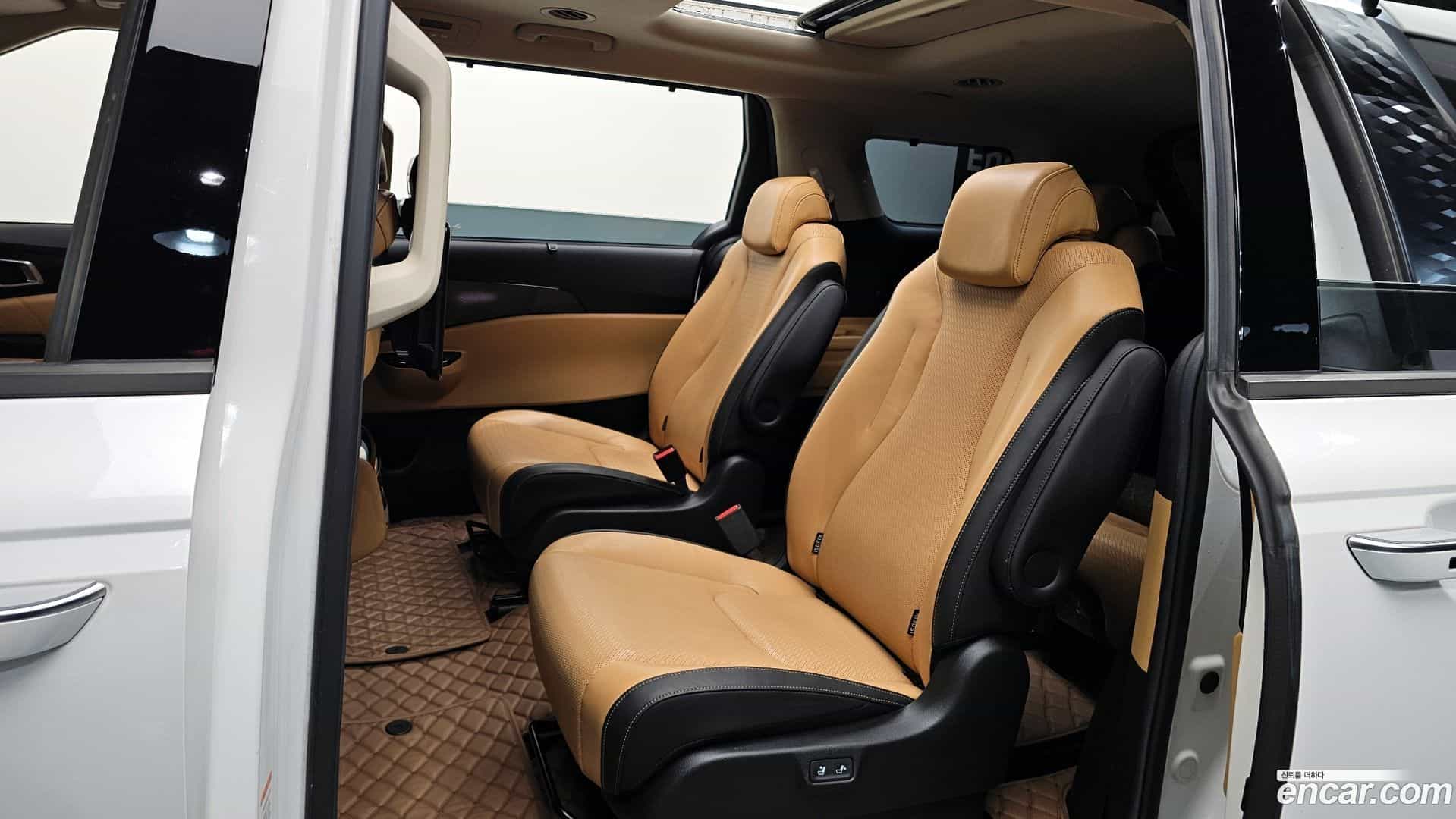 Canival Kia 2020.9-OPTION-016