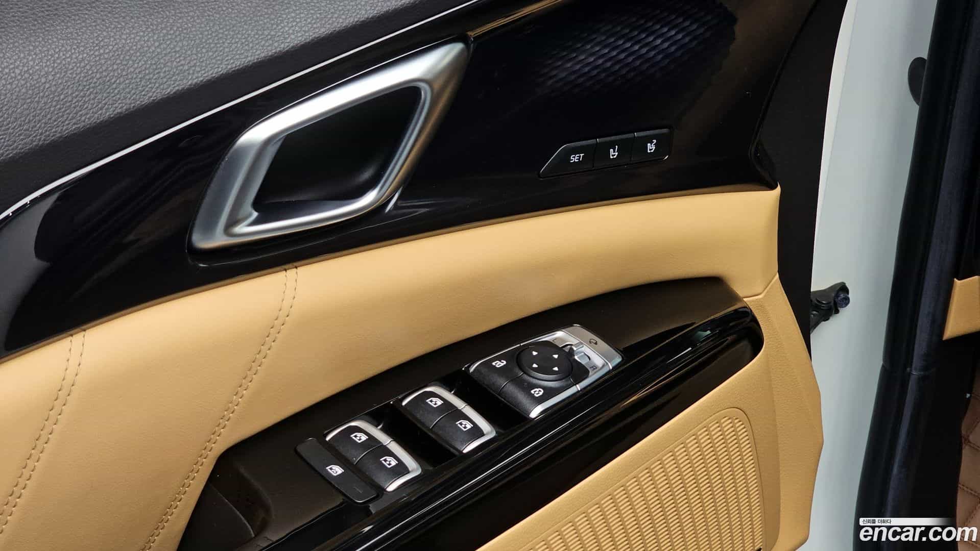Canival Kia 2020.9-OPTION-040