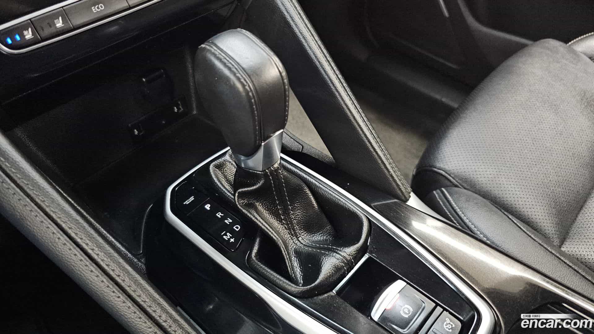 QM6 Renault Korea 2021.1-INNER-009