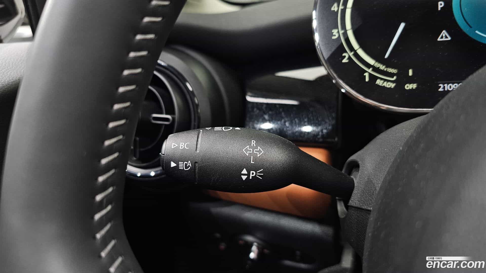 Cooper Mini 2023.9-OPTION-042