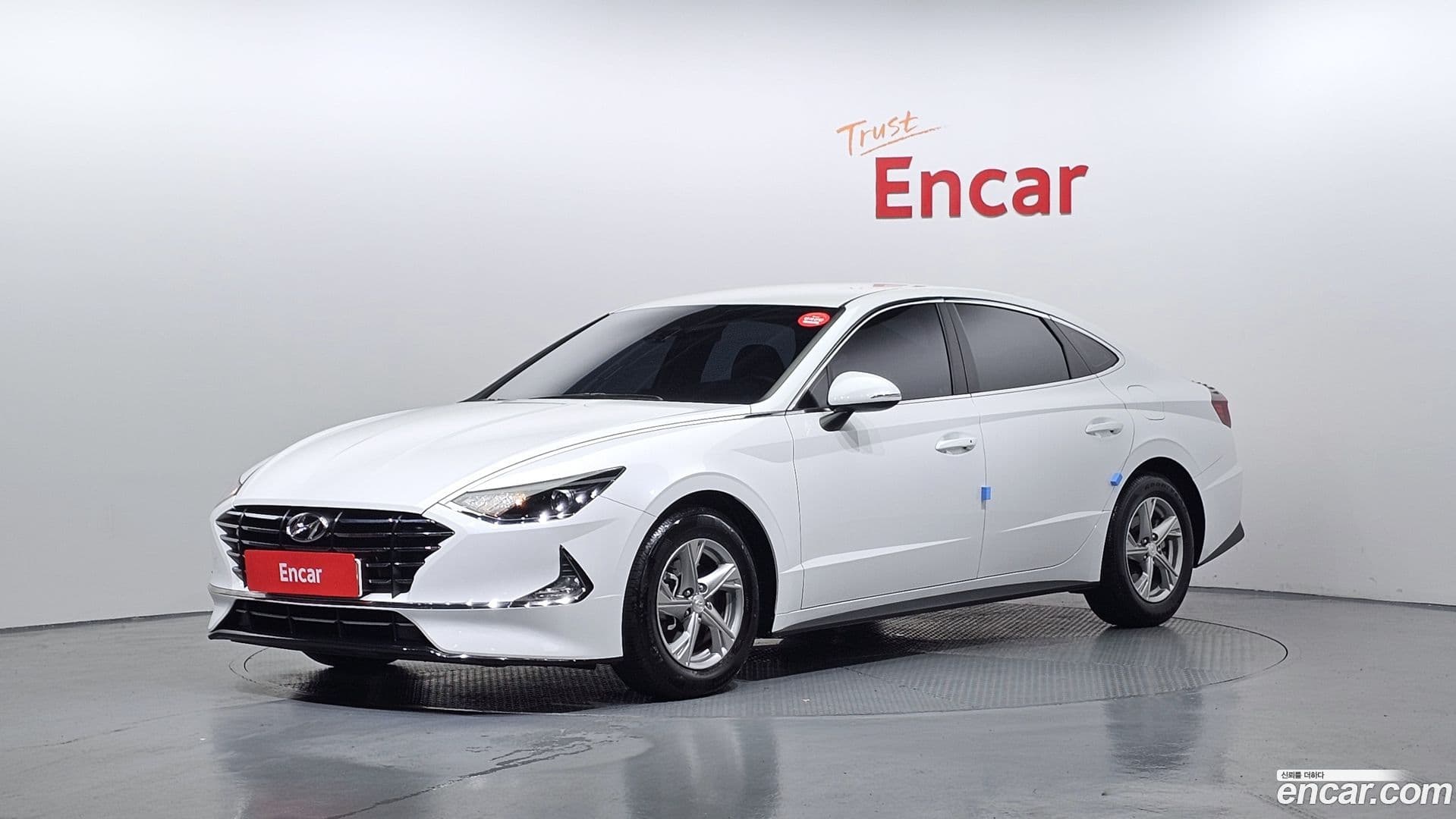 Main__Slider__Photo:Sonata Hyundai 2022.1-0