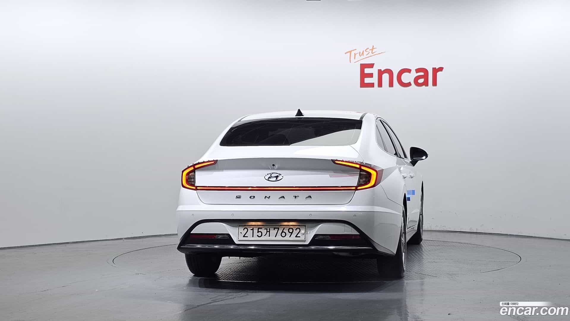 Sonata Hyundai 2022.1-OUTER-004