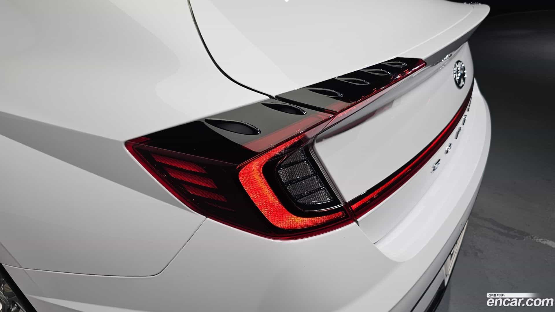 Sonata Hyundai 2022.1-OUTER-033