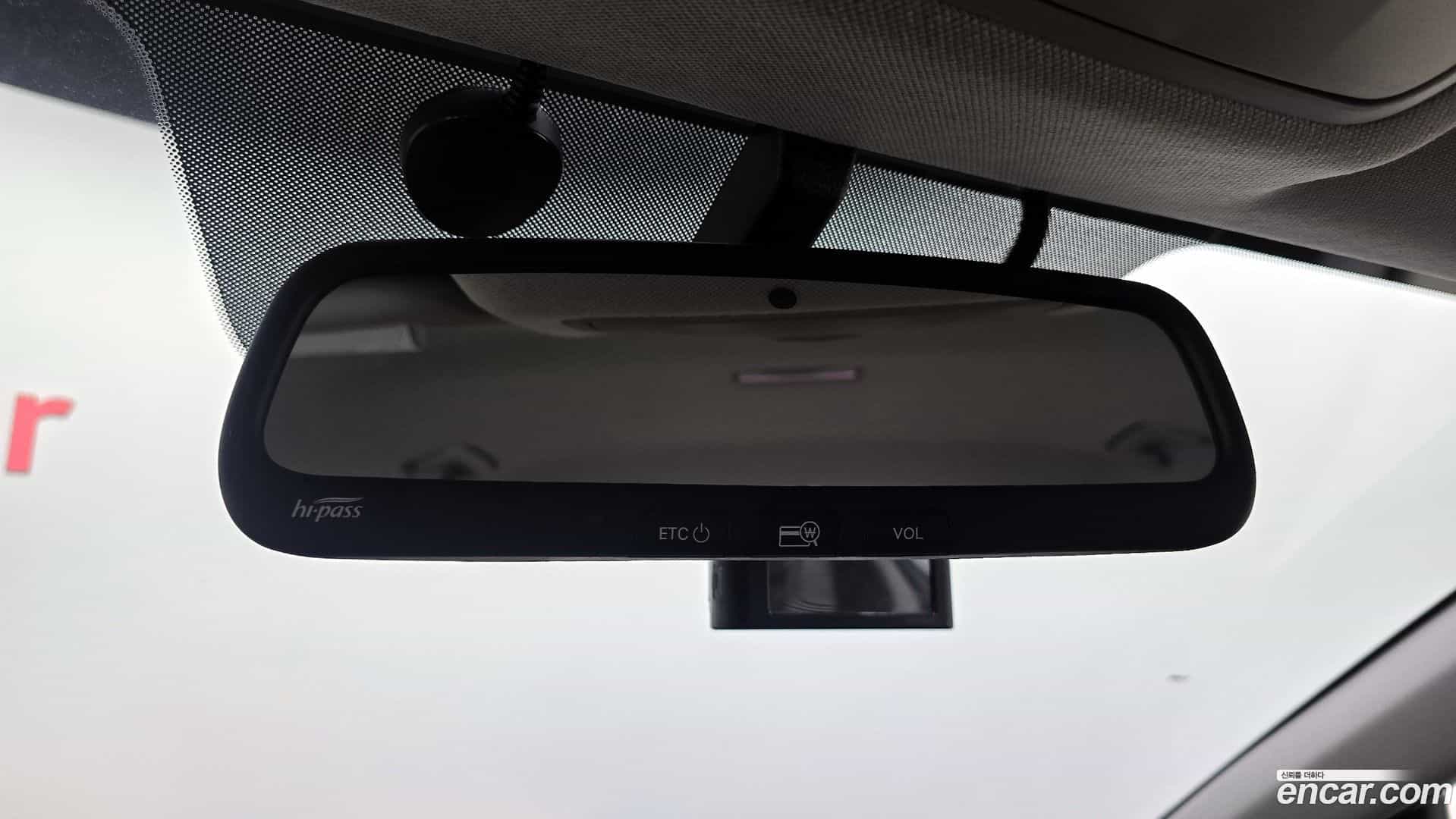 AVANTE Hyundai 2017.6-OPTION-022