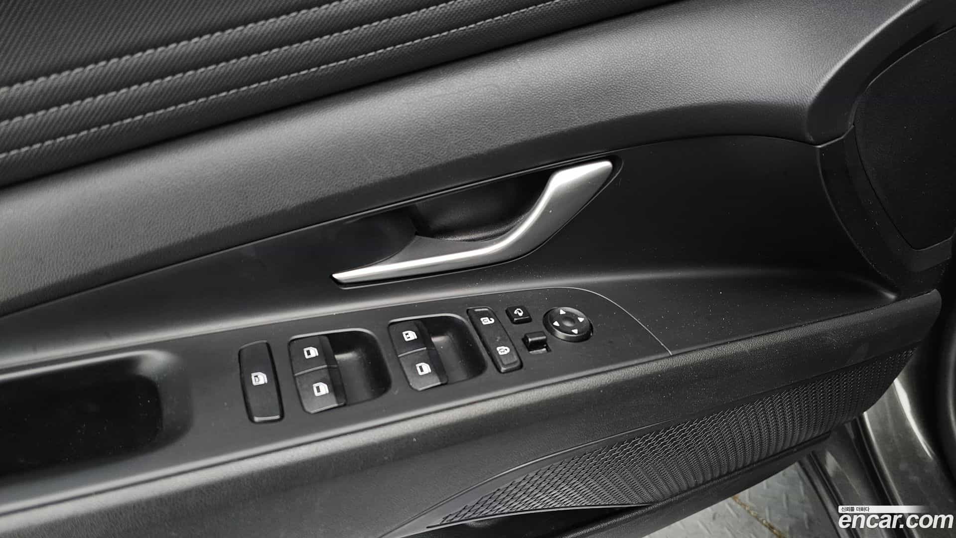 AVANTE Hyundai 2021.11-OPTION-040