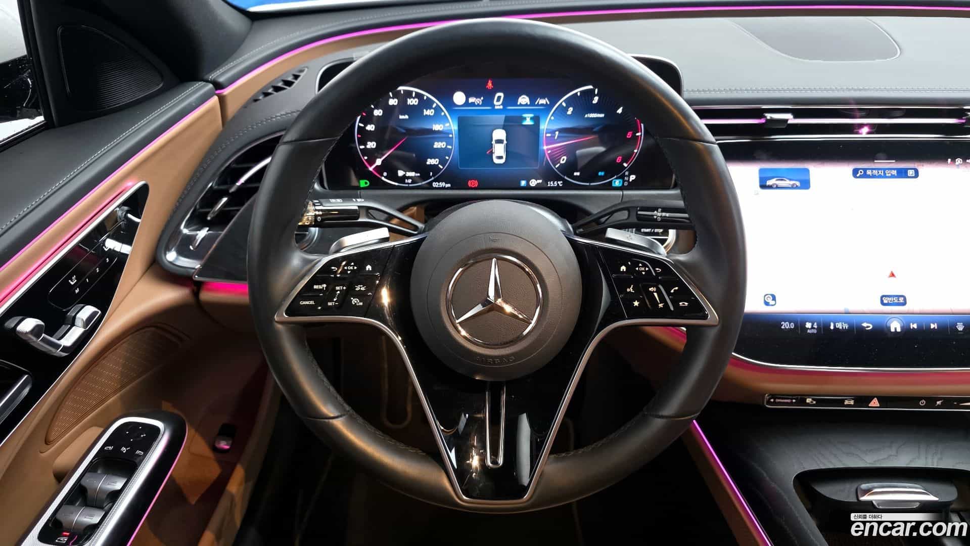 E-Class Mercedes-Benz 2024.8-OPTION-017