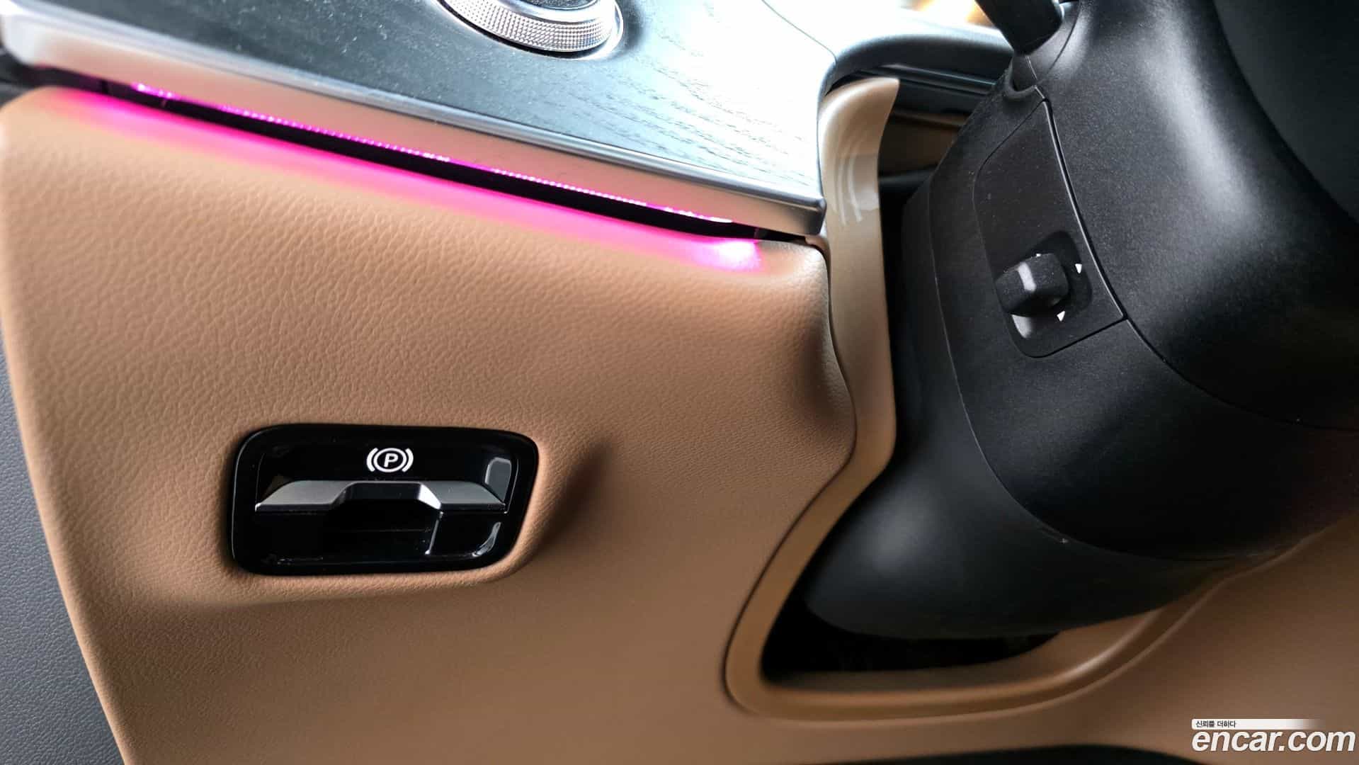 E-Class Mercedes-Benz 2024.8-OPTION-022