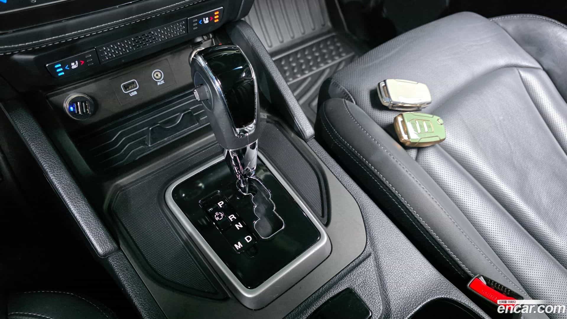 Rexton KG Mobility 2018.6-INNER-009