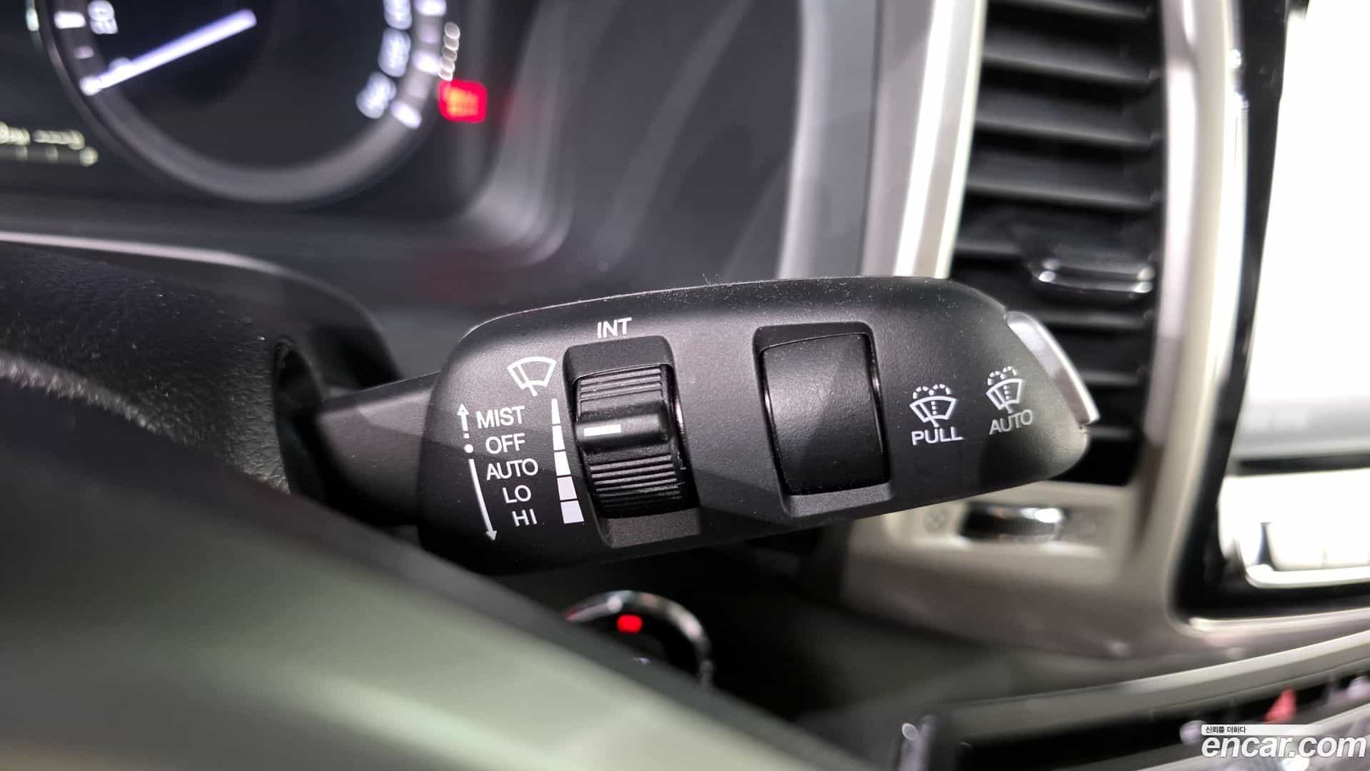 Rexton KG Mobility 2018.6-OPTION-024