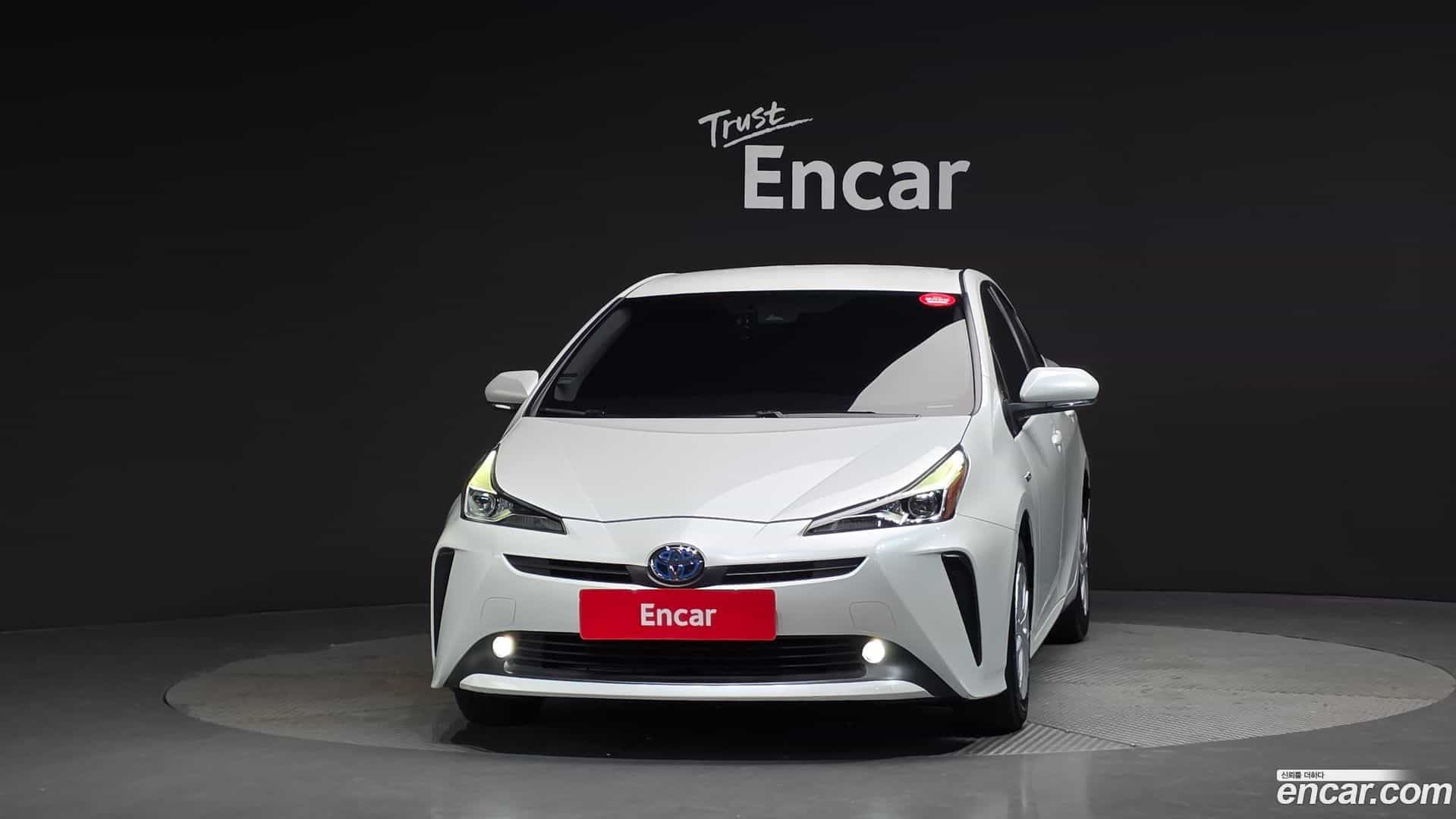 Prius Toyota 2022.6-OUTER-003