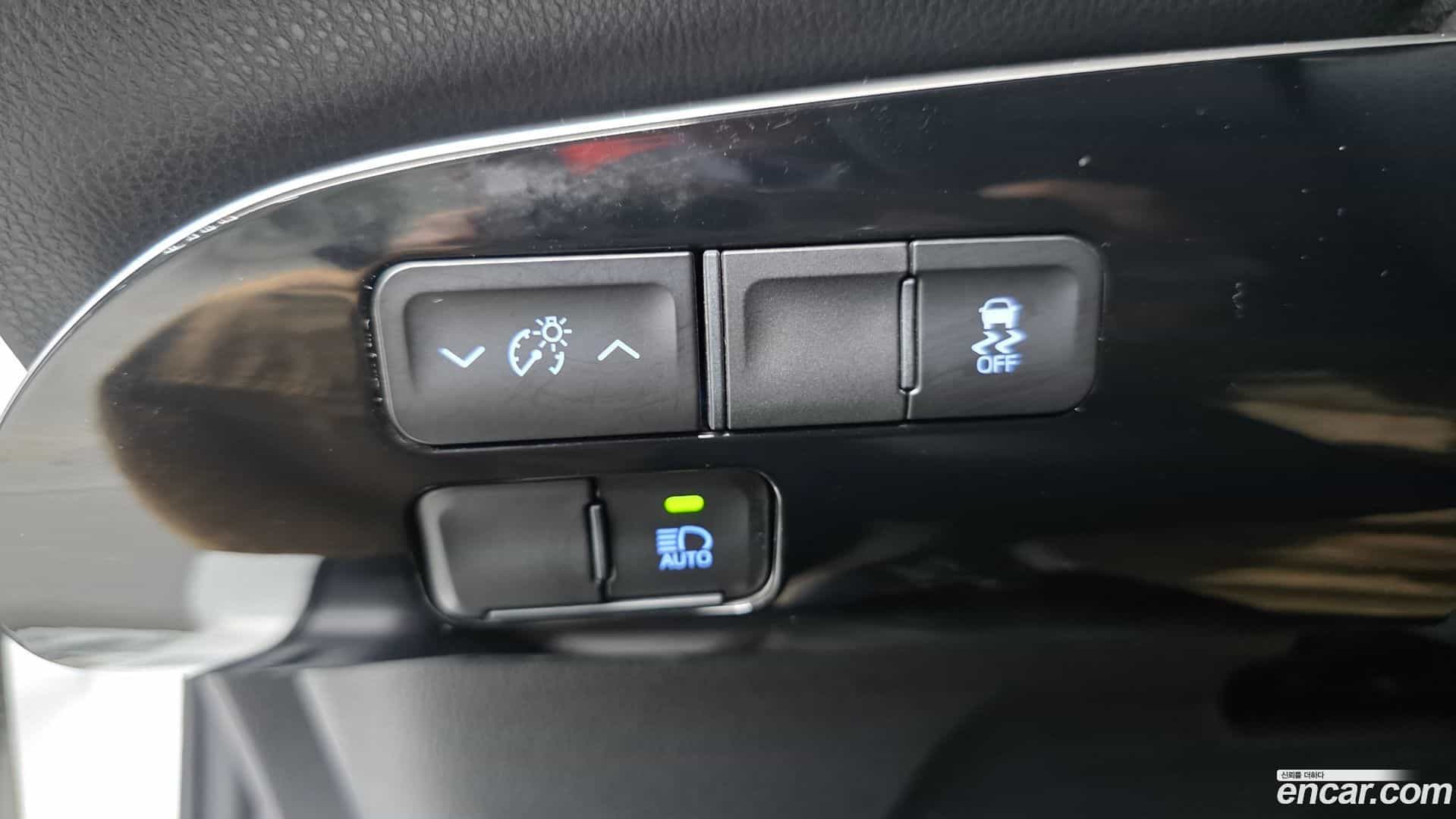 Prius Toyota 2022.6-OPTION-016