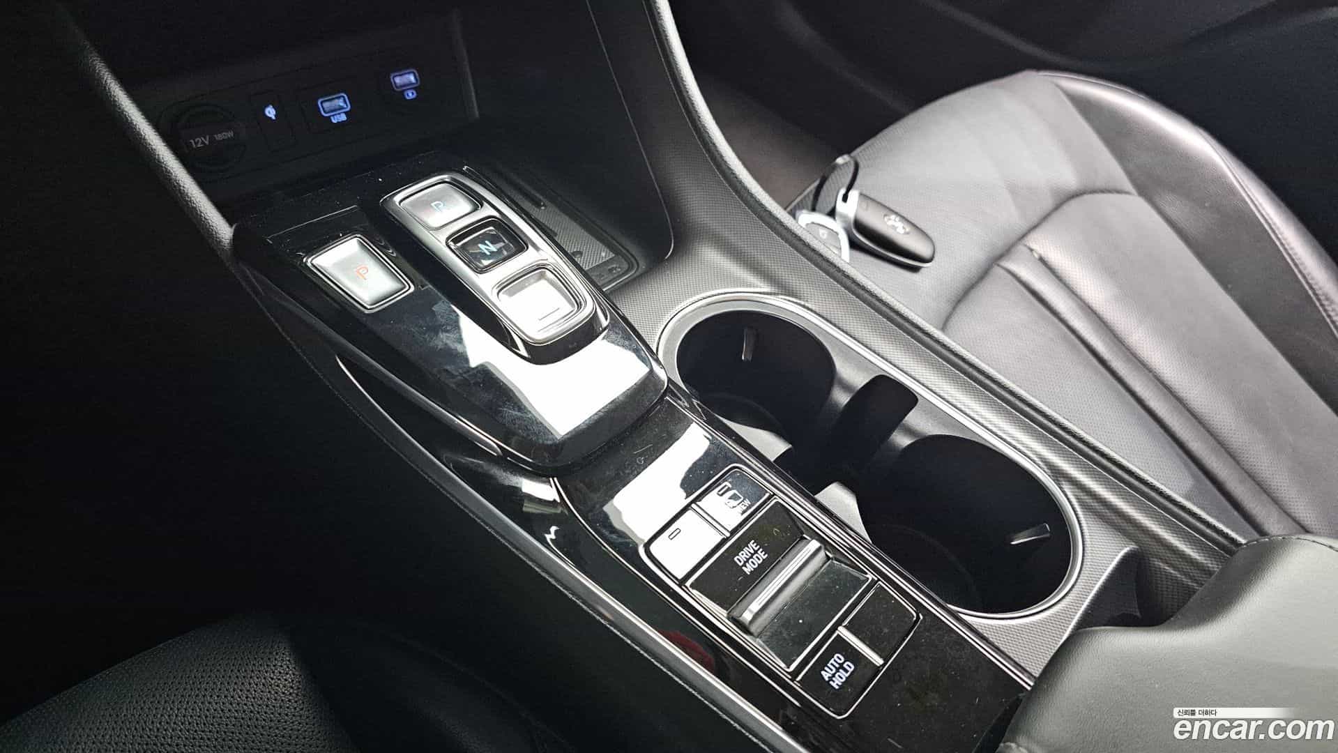 Sonata Hyundai 2021.2-INNER-009