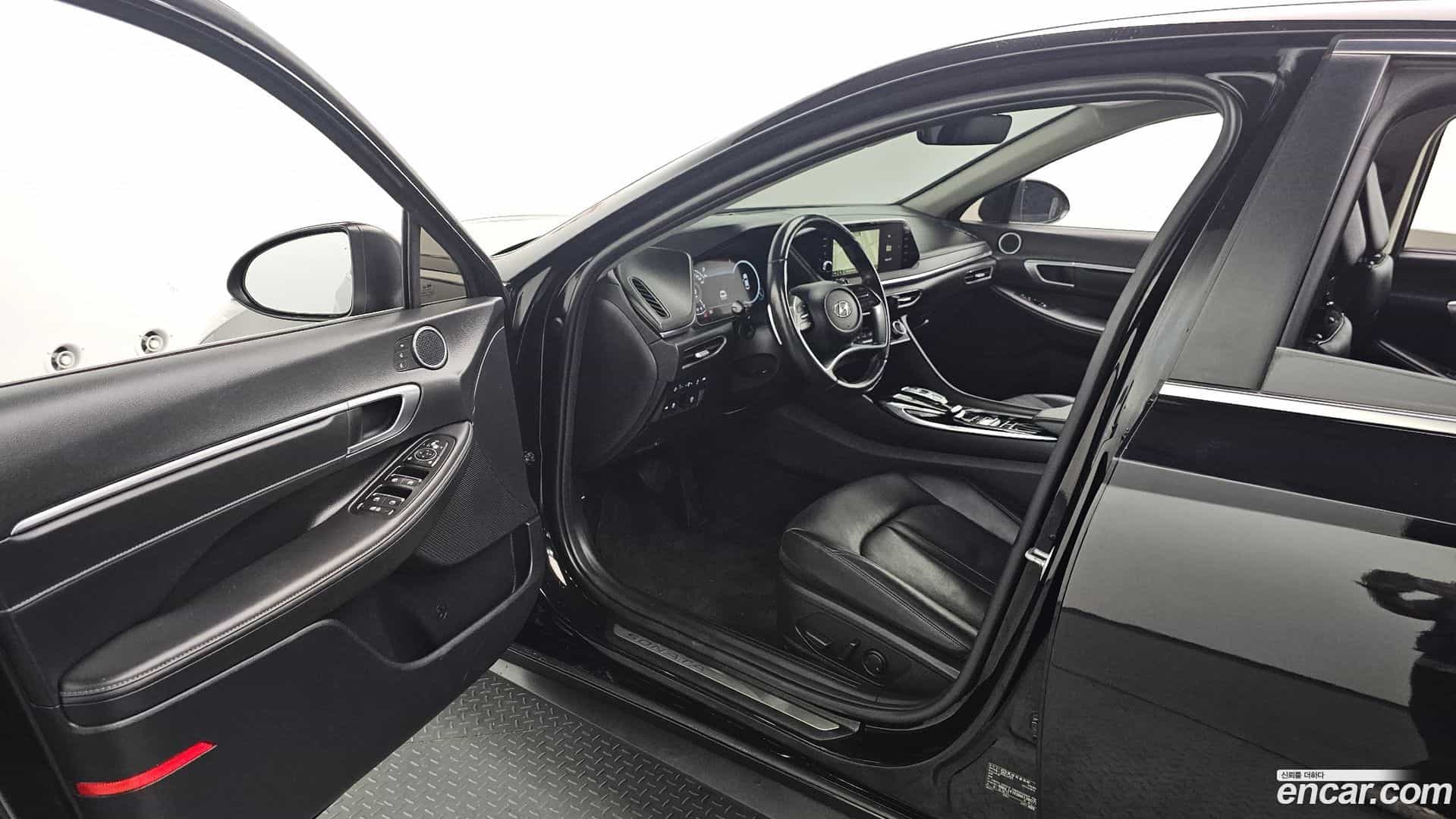 Sonata Hyundai 2021.2-INNER-010