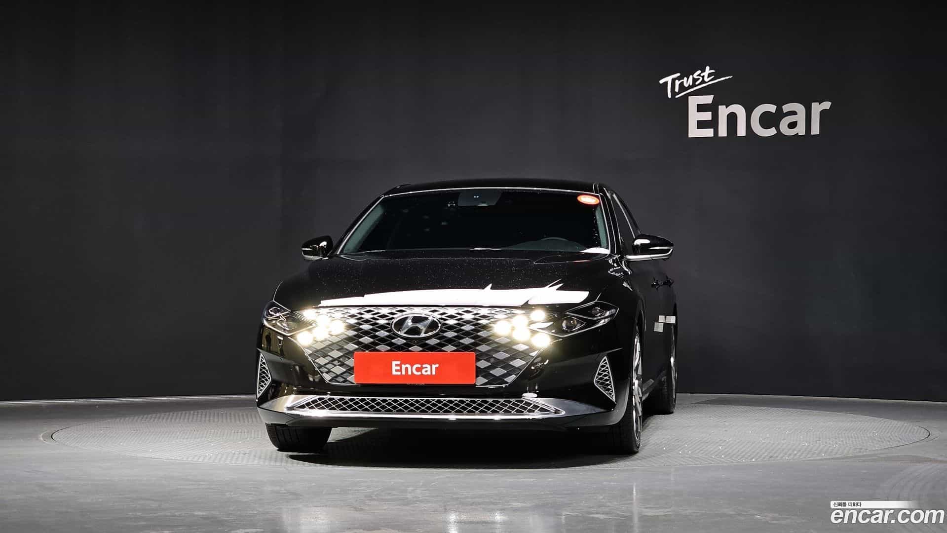 Grandeur Hyundai 2021.1-OUTER-003