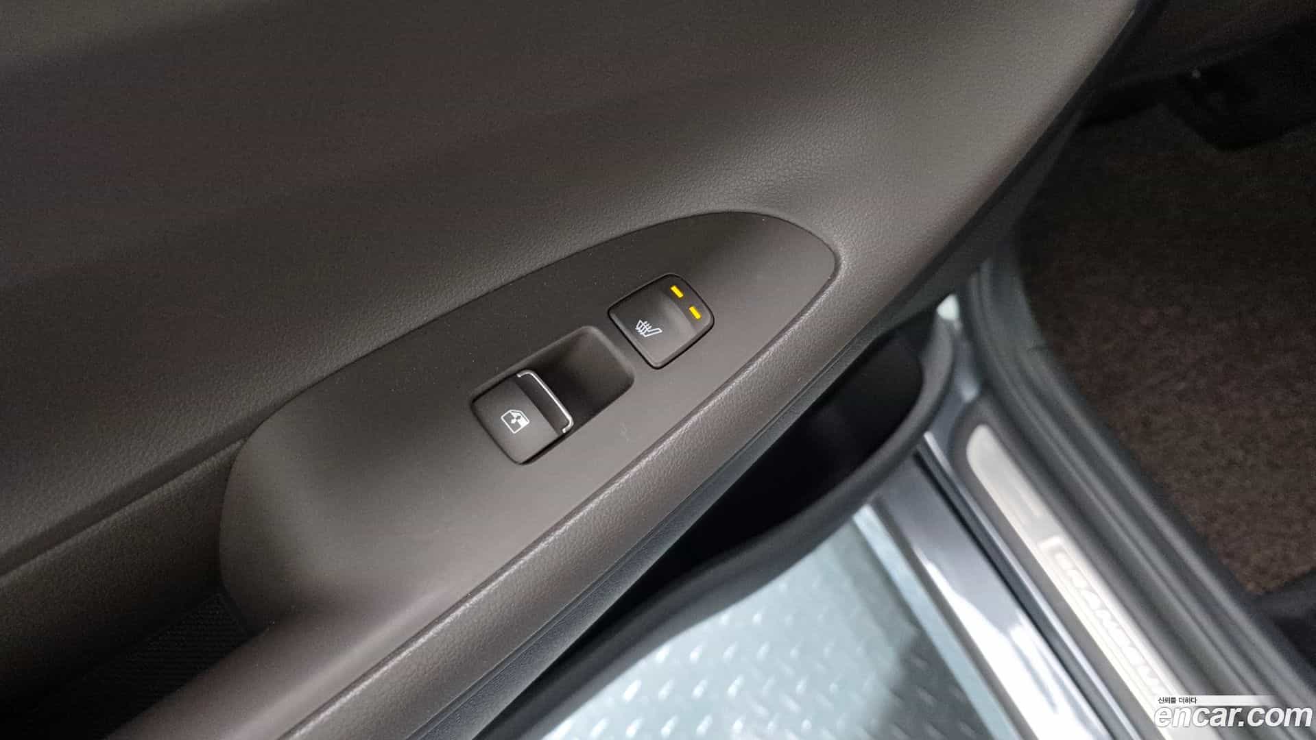 Grandeur Hyundai 2020.8-OPTION-042