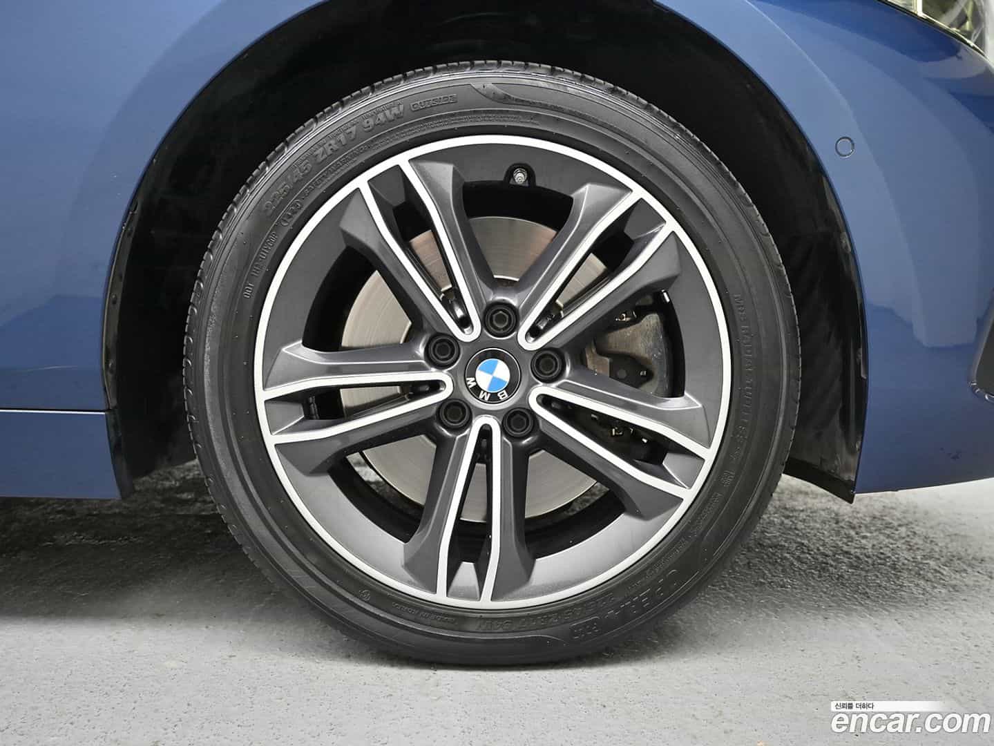 1-Series BMW 2023.5-OUTER-005