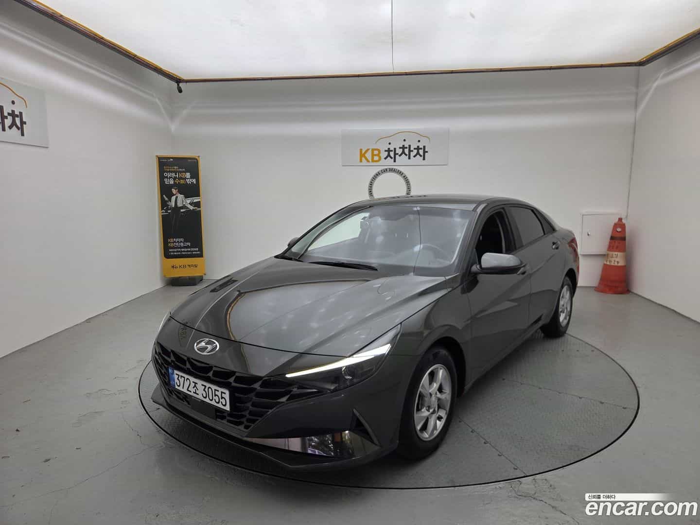 AVANTE Hyundai 2021.7-OUTER-002