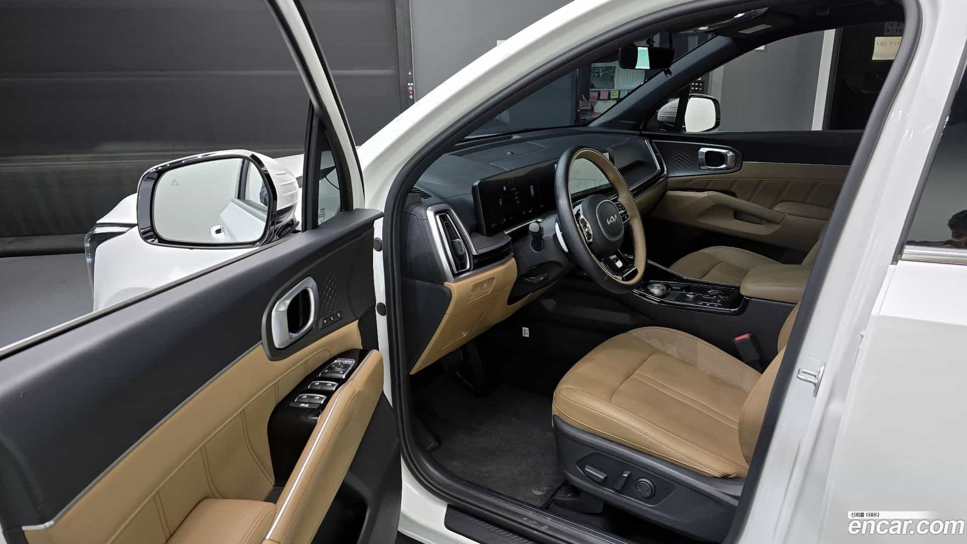 Sorento Kia 2023.8-INNER-010