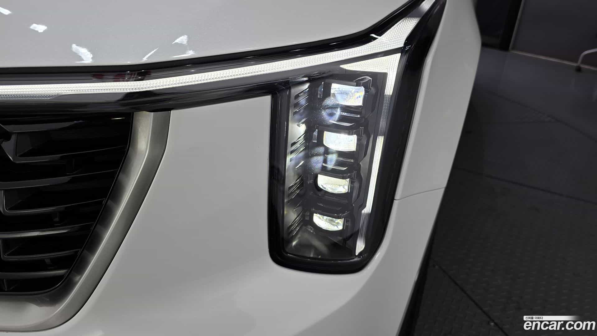 Sorento Kia 2023.8-OUTER-032