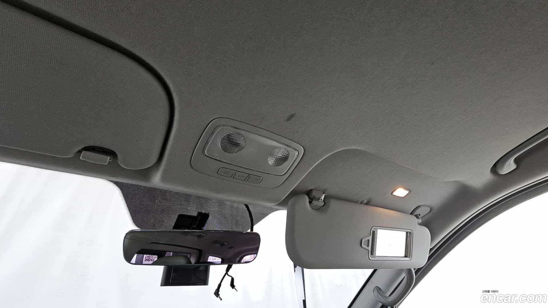 Starex Hyundai 2017.8-OPTION-023