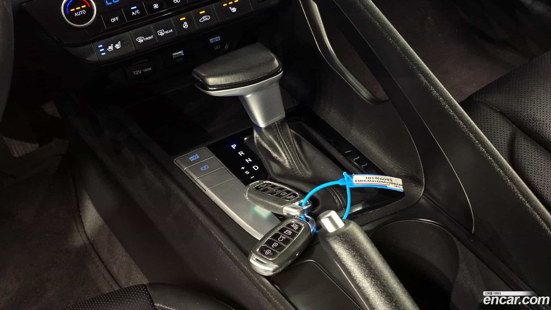 AVANTE Hyundai 2021.5-INNER-009