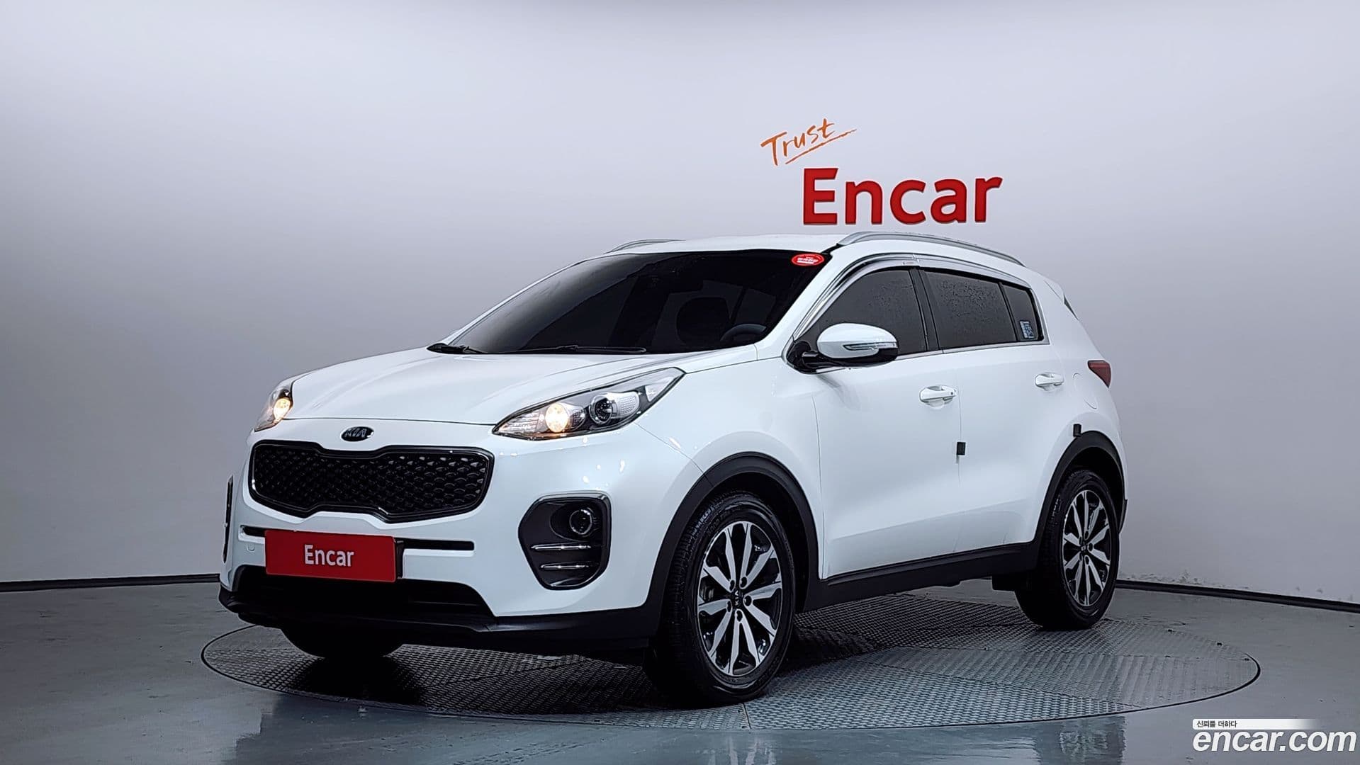 Main__Slider__Photo:Sportage Kia 2017.9-0