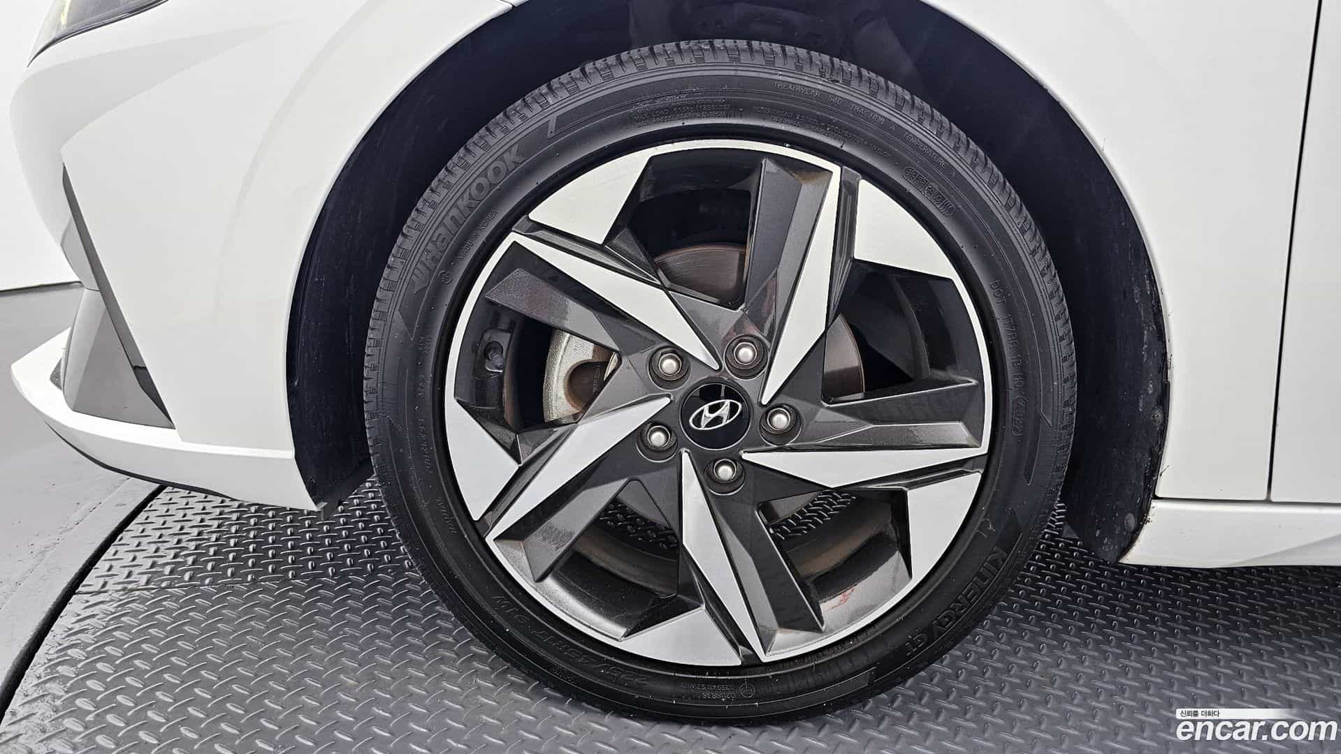 AVANTE Hyundai 2023.1-OUTER-005